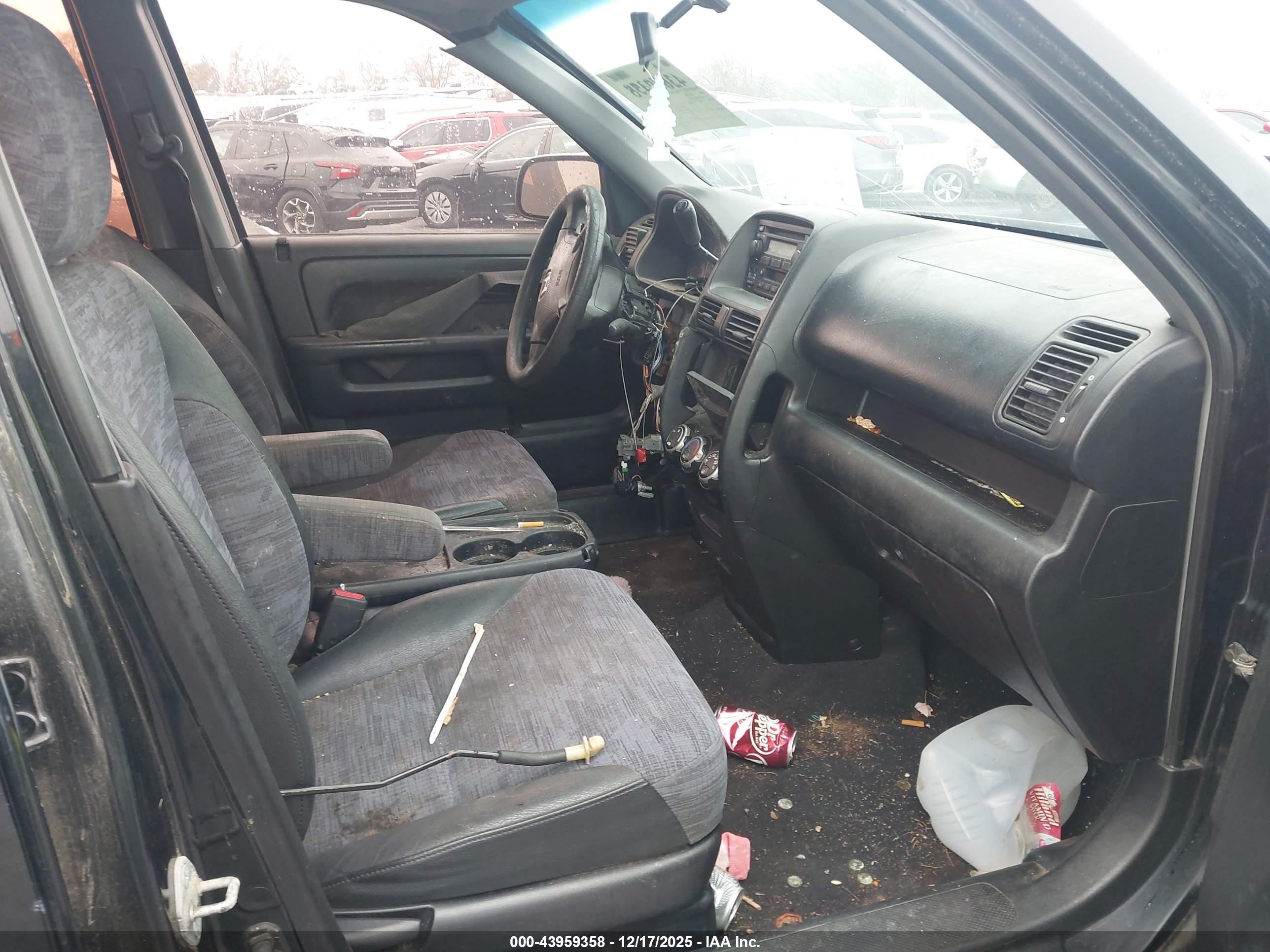 HONDA CR-V image 5