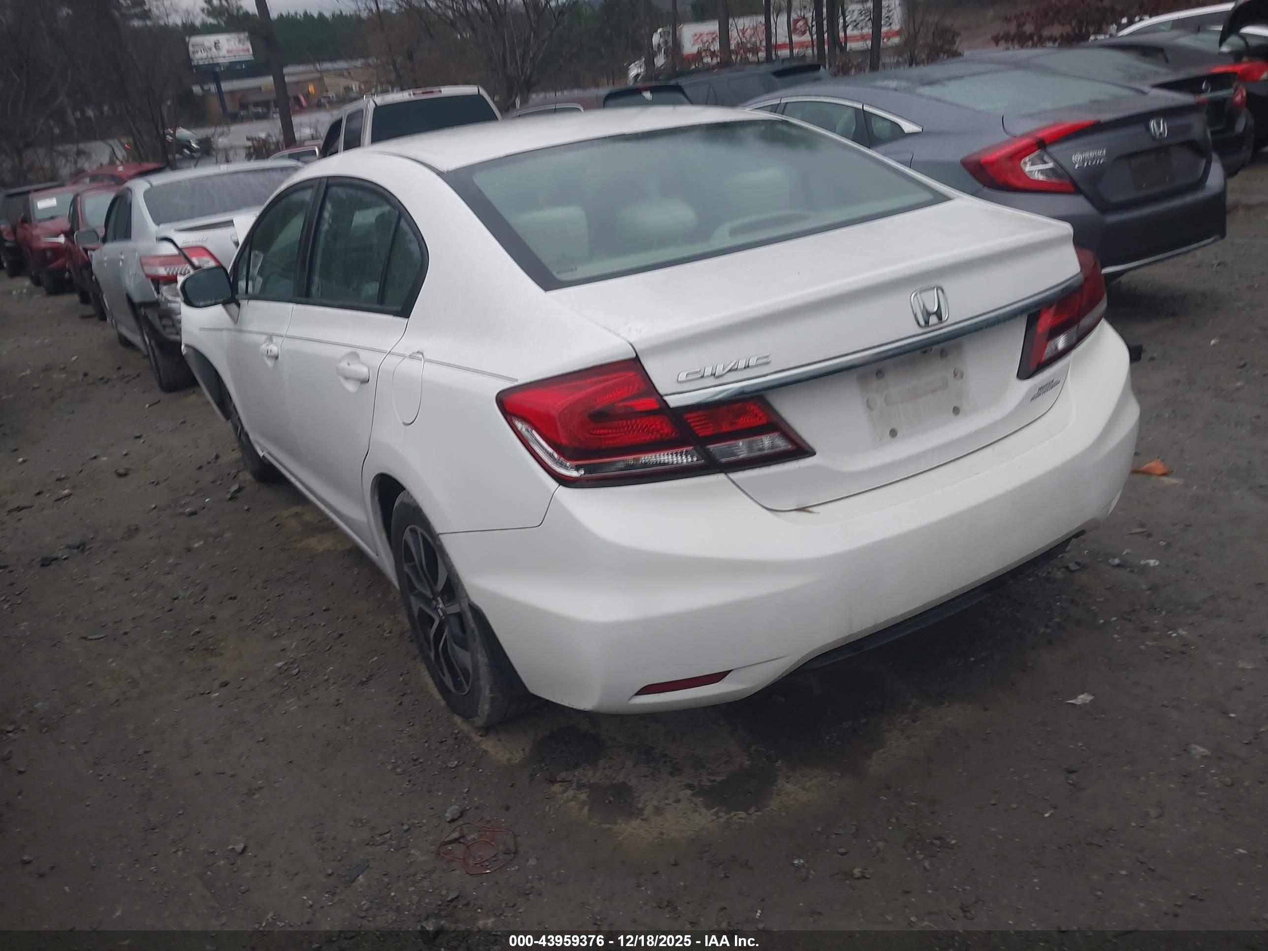 HONDA CIVIC image 3