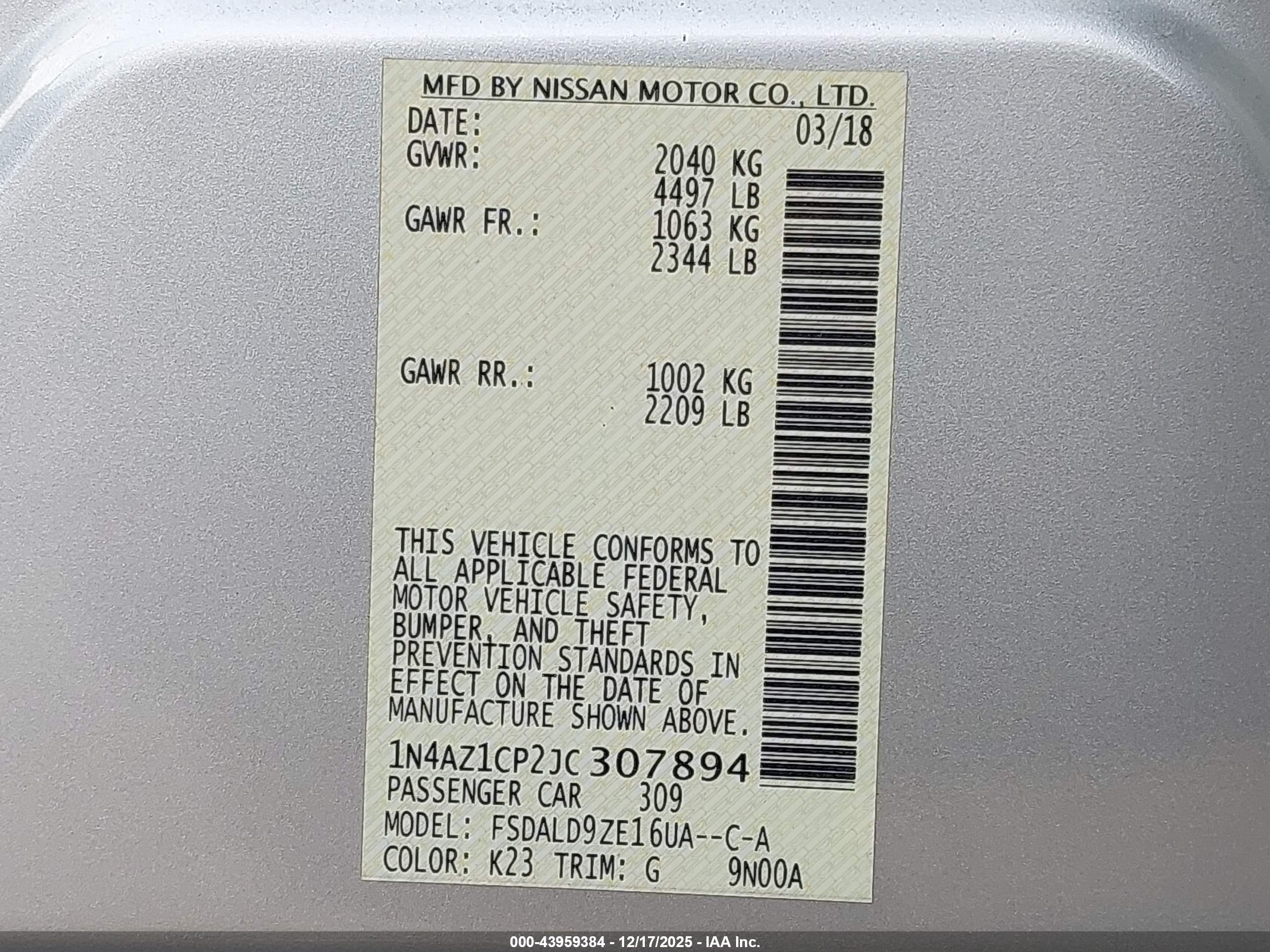 NISSAN LEAF image 9