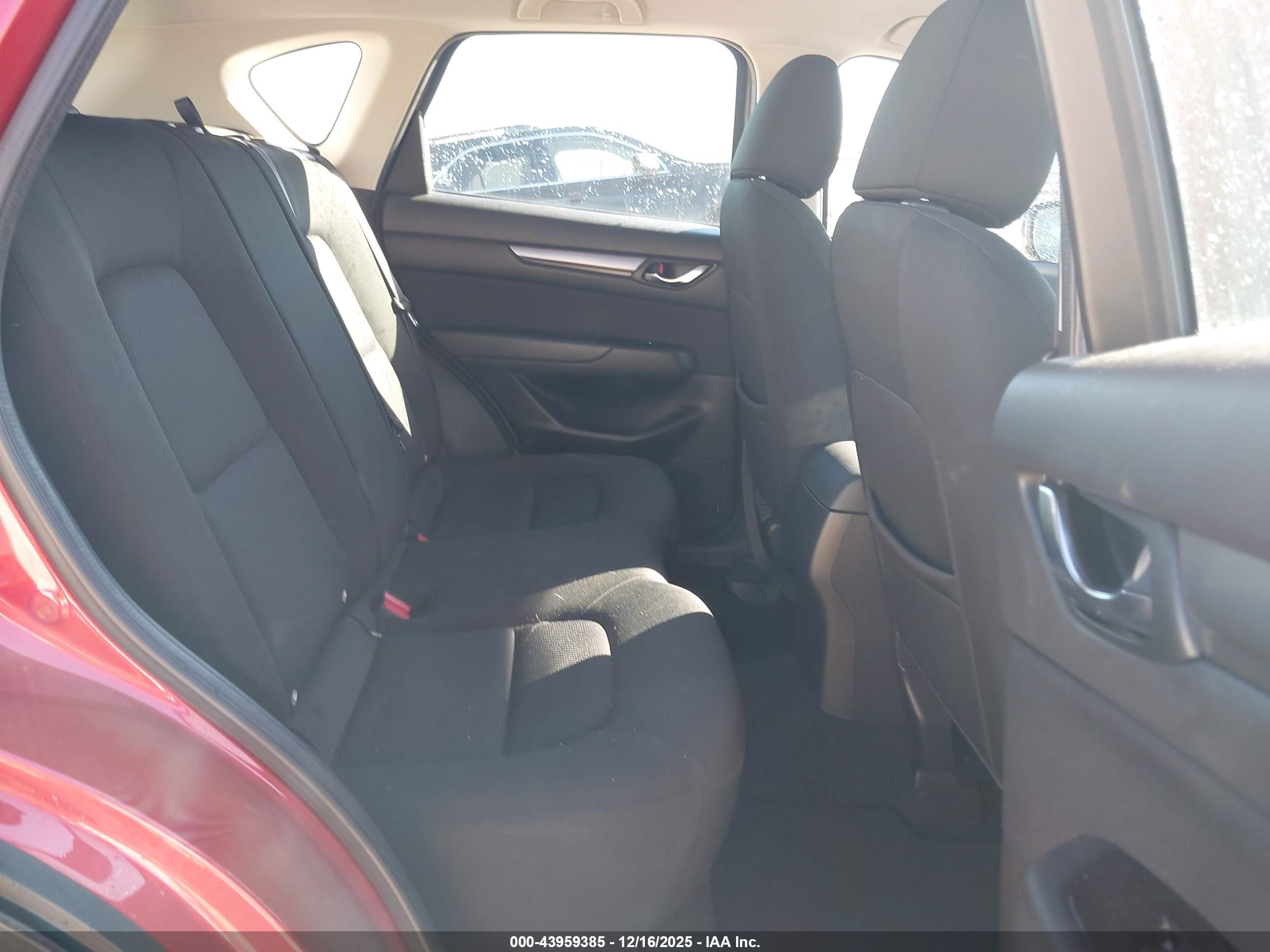MAZDA CX-5 image 8