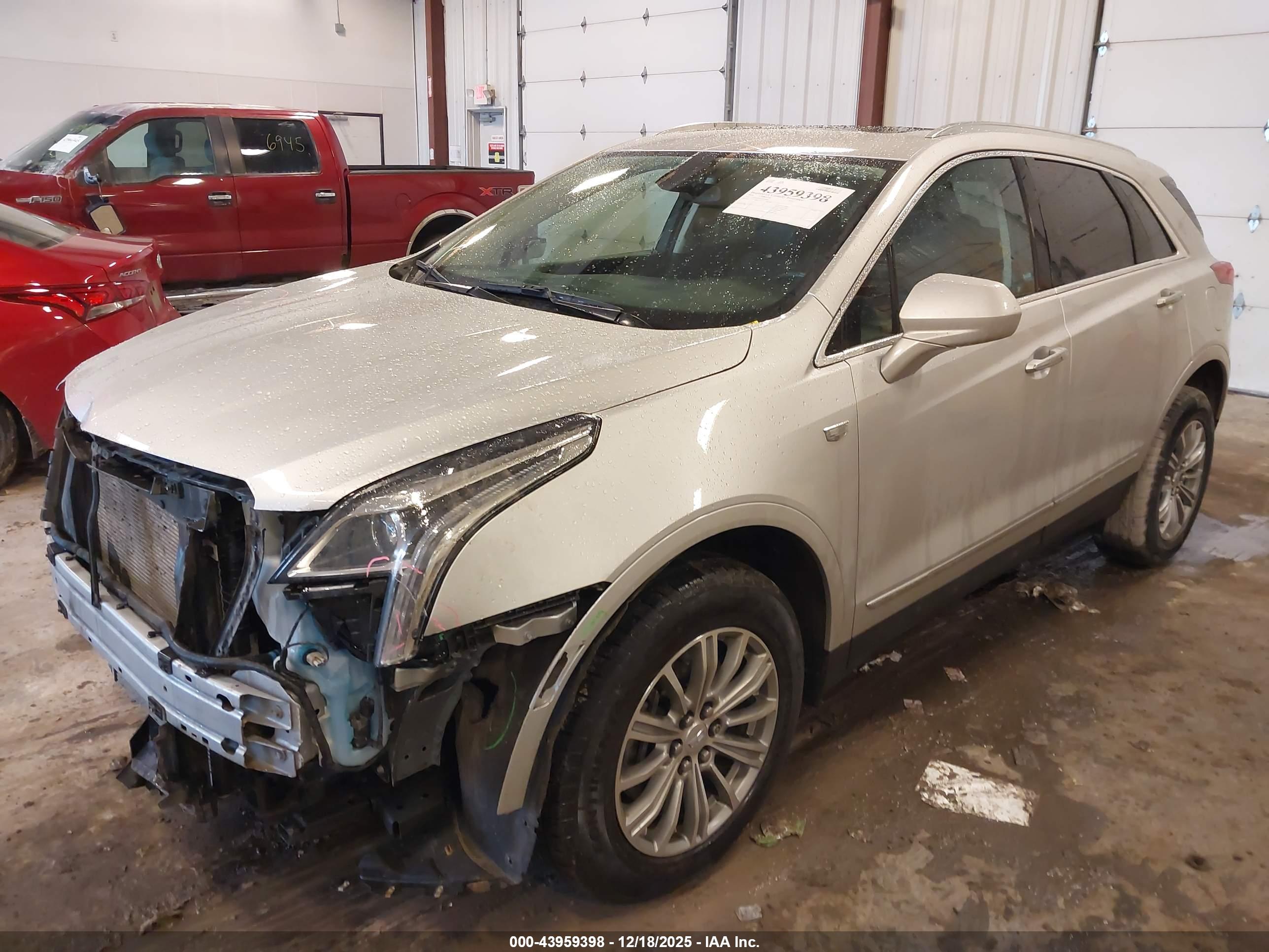 CADILLAC XT5 image 2