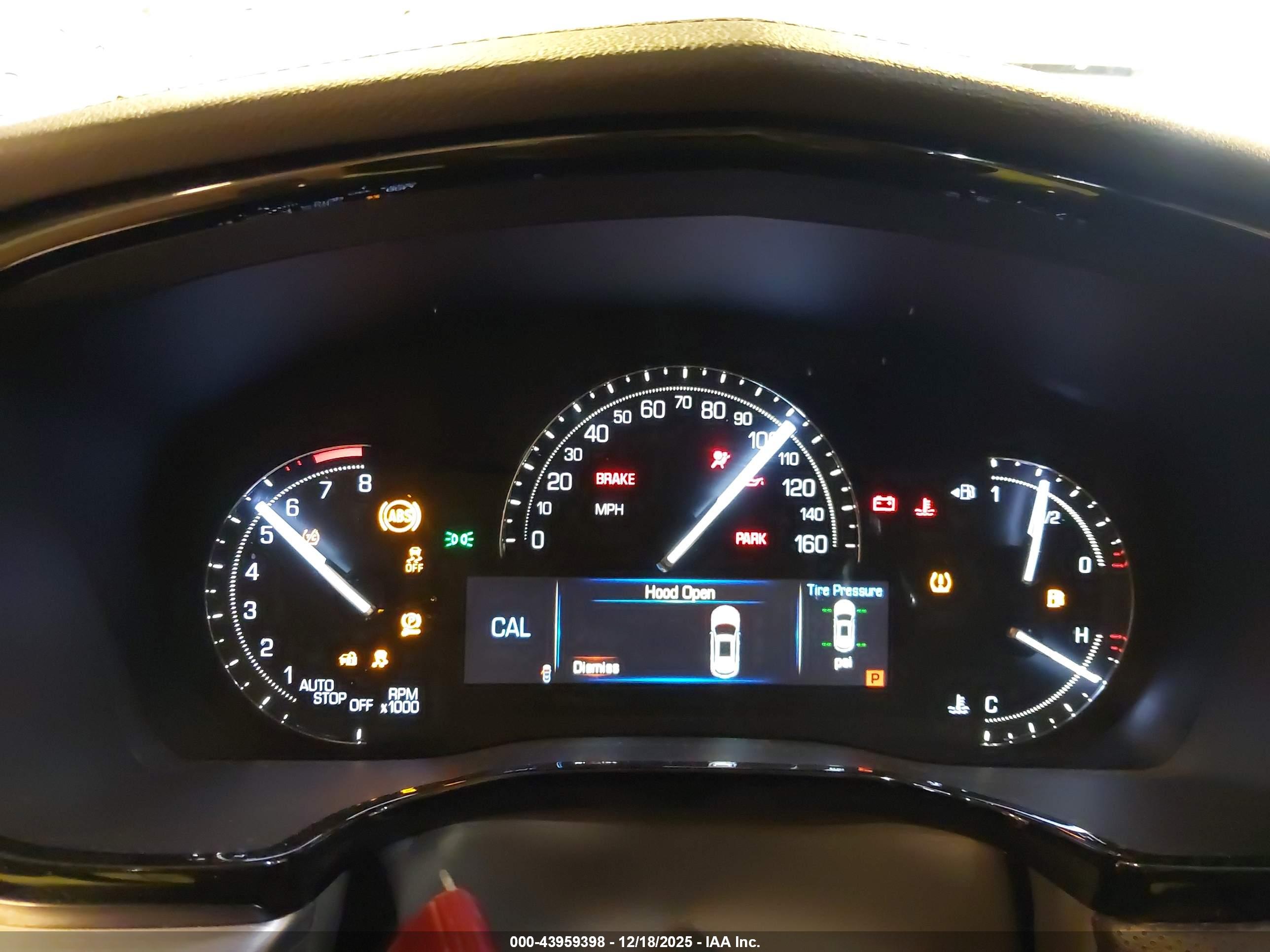 CADILLAC XT5 image 7