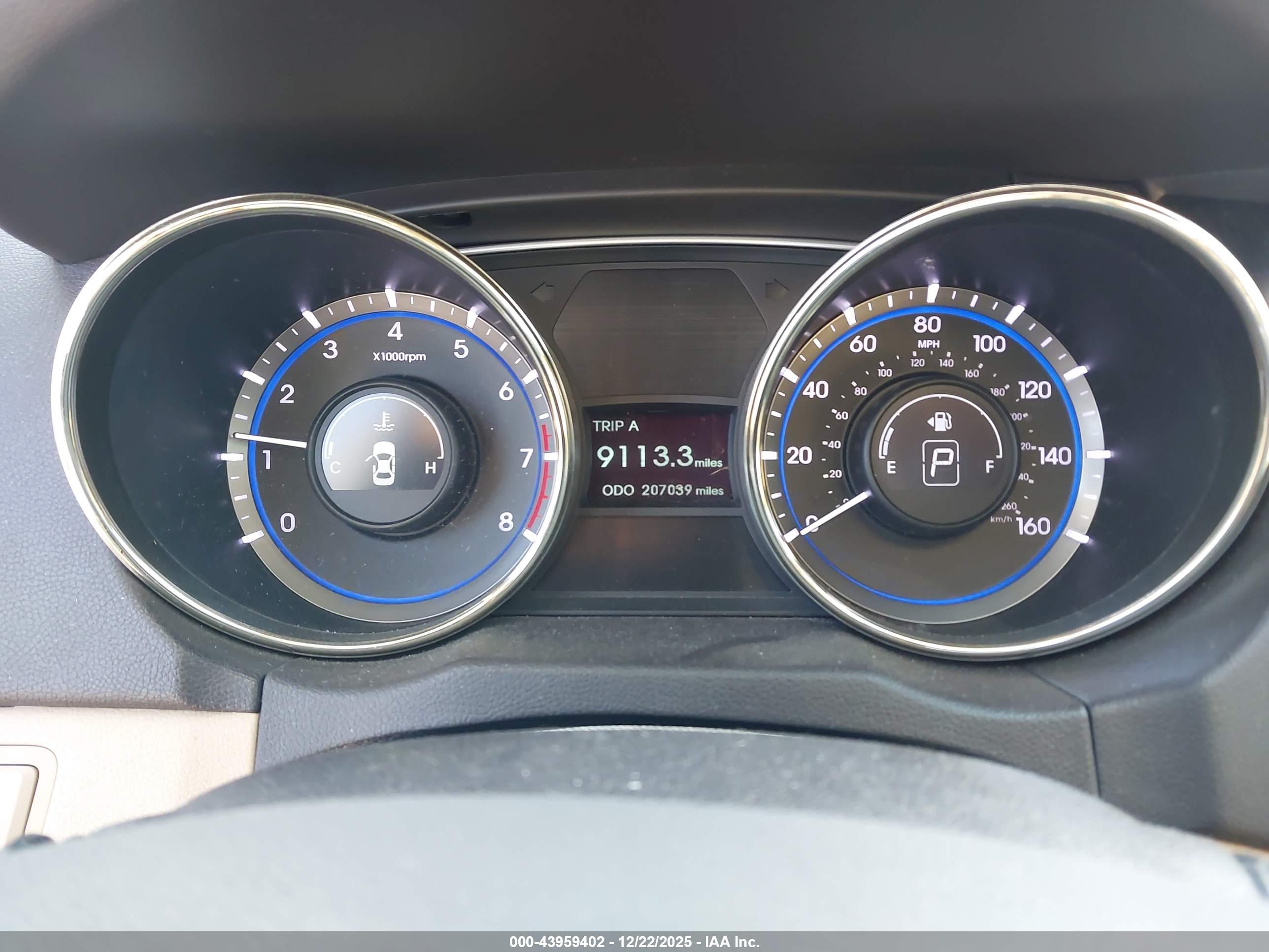 HYUNDAI SONATA image 7