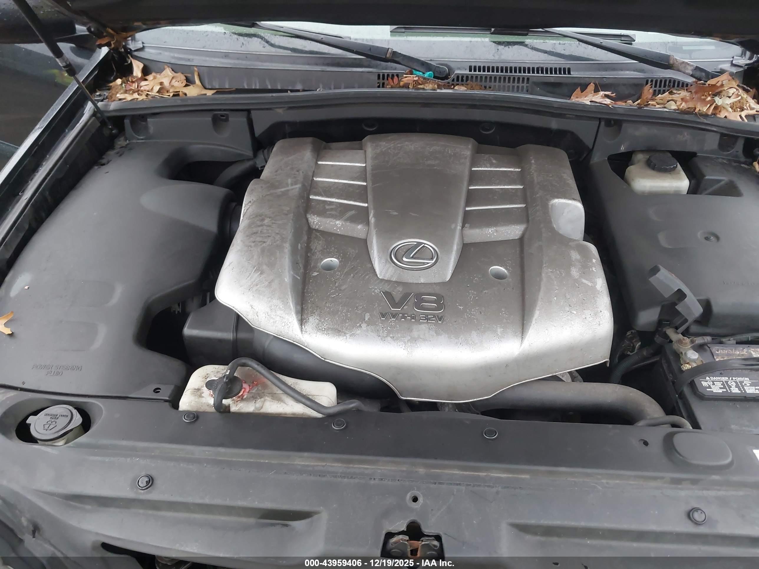 LEXUS GX image 10
