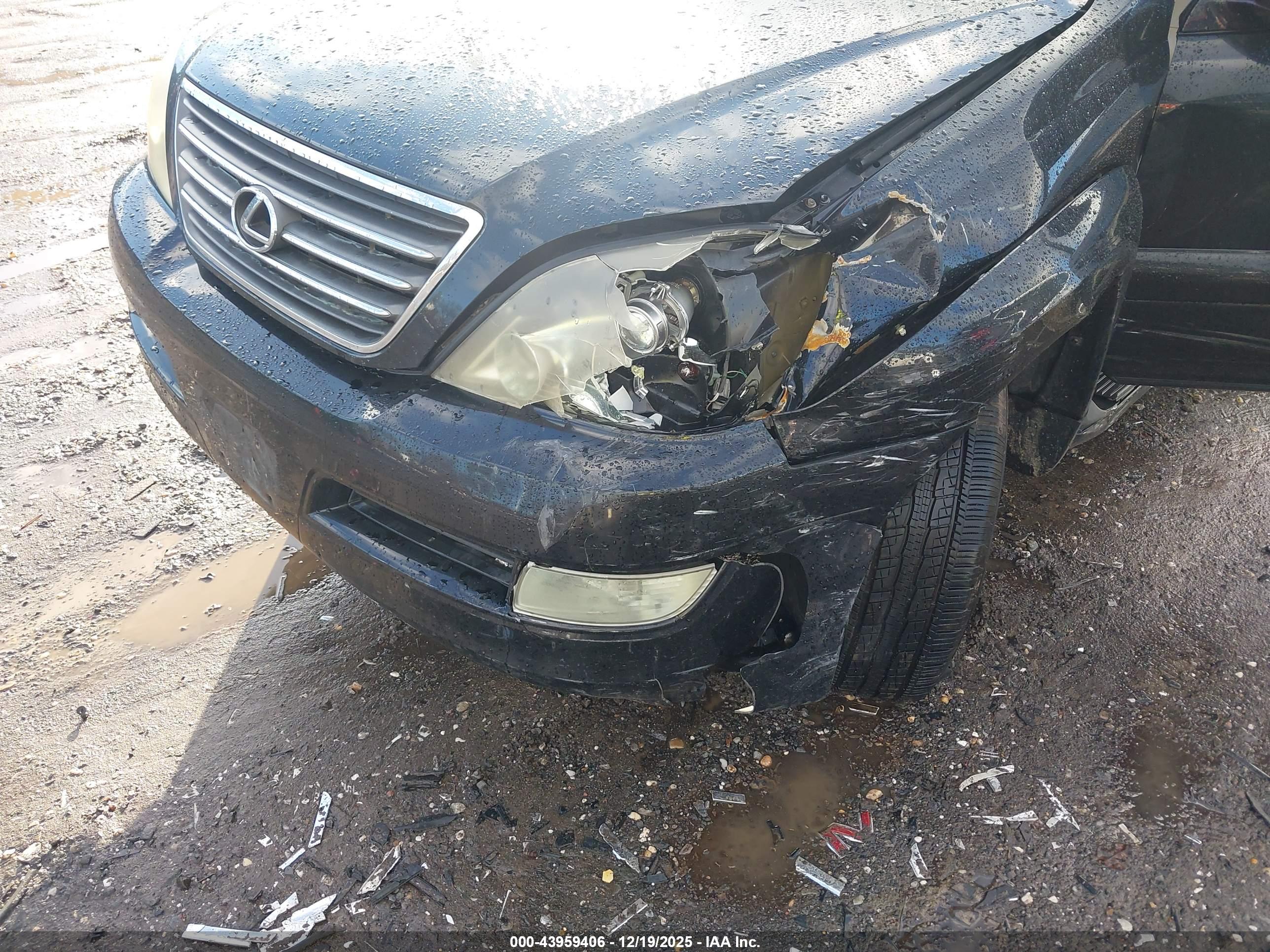 LEXUS GX image 6