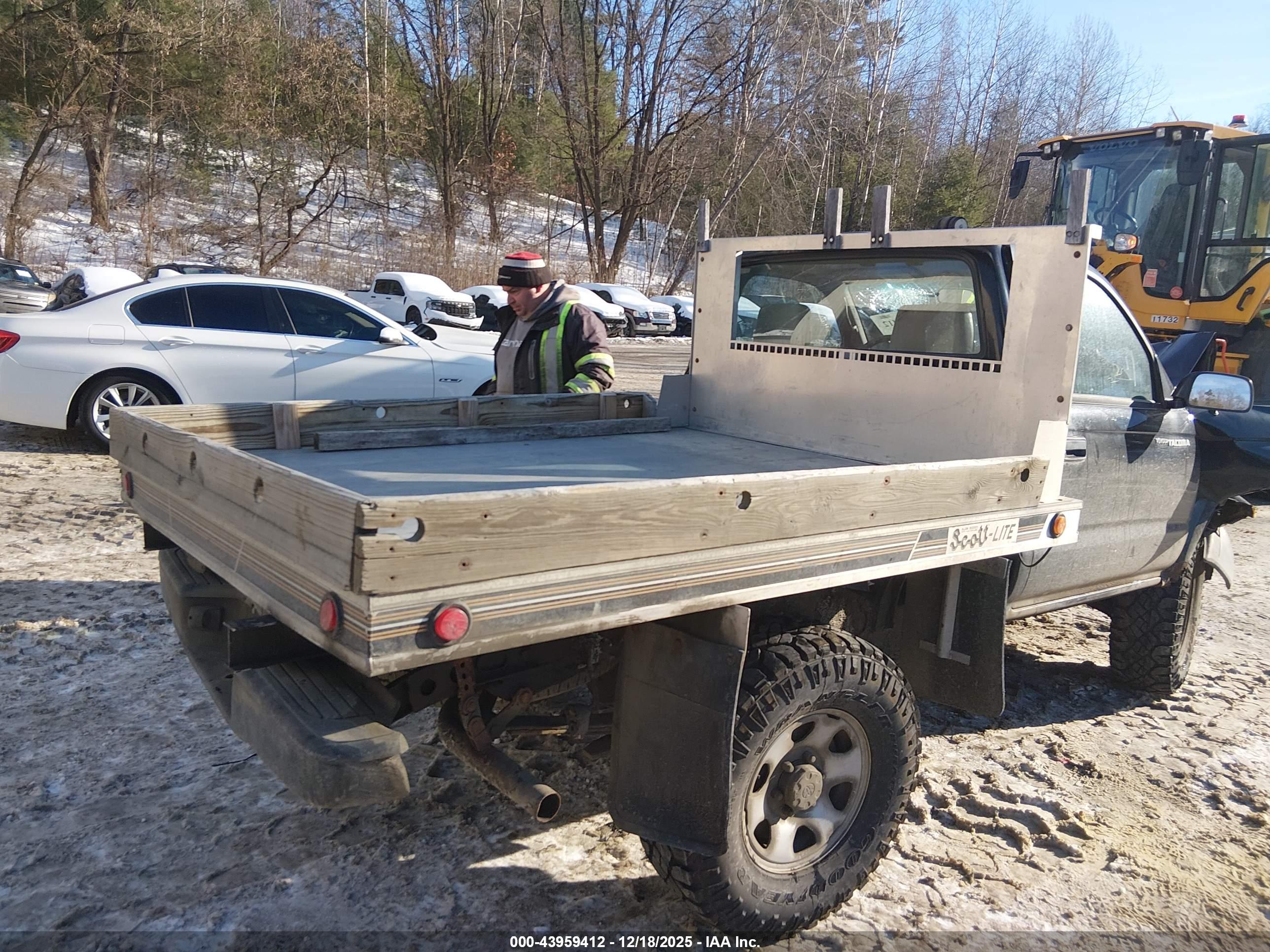 TOYOTA TACOMA image 4
