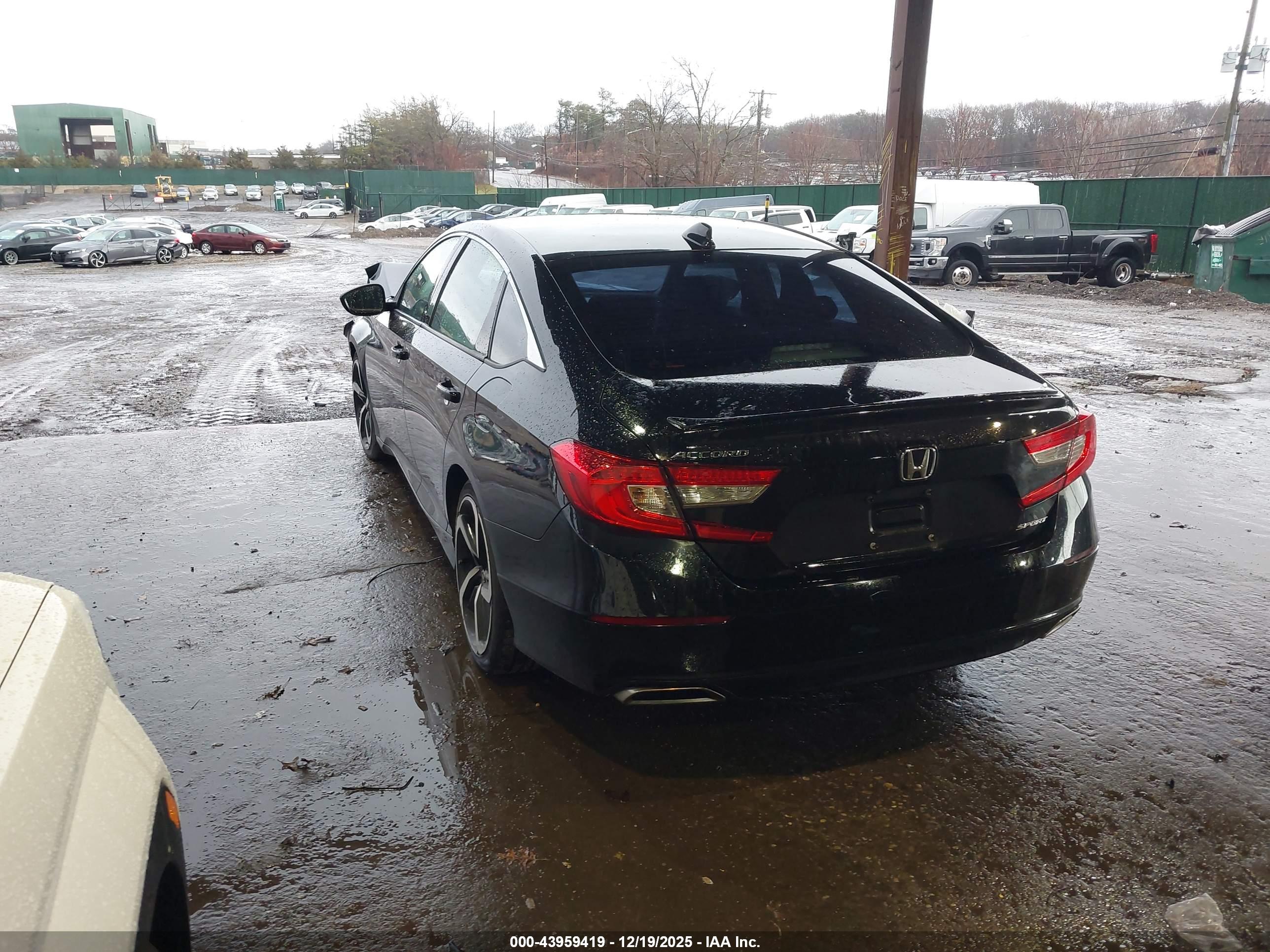 HONDA ACCORD image 3