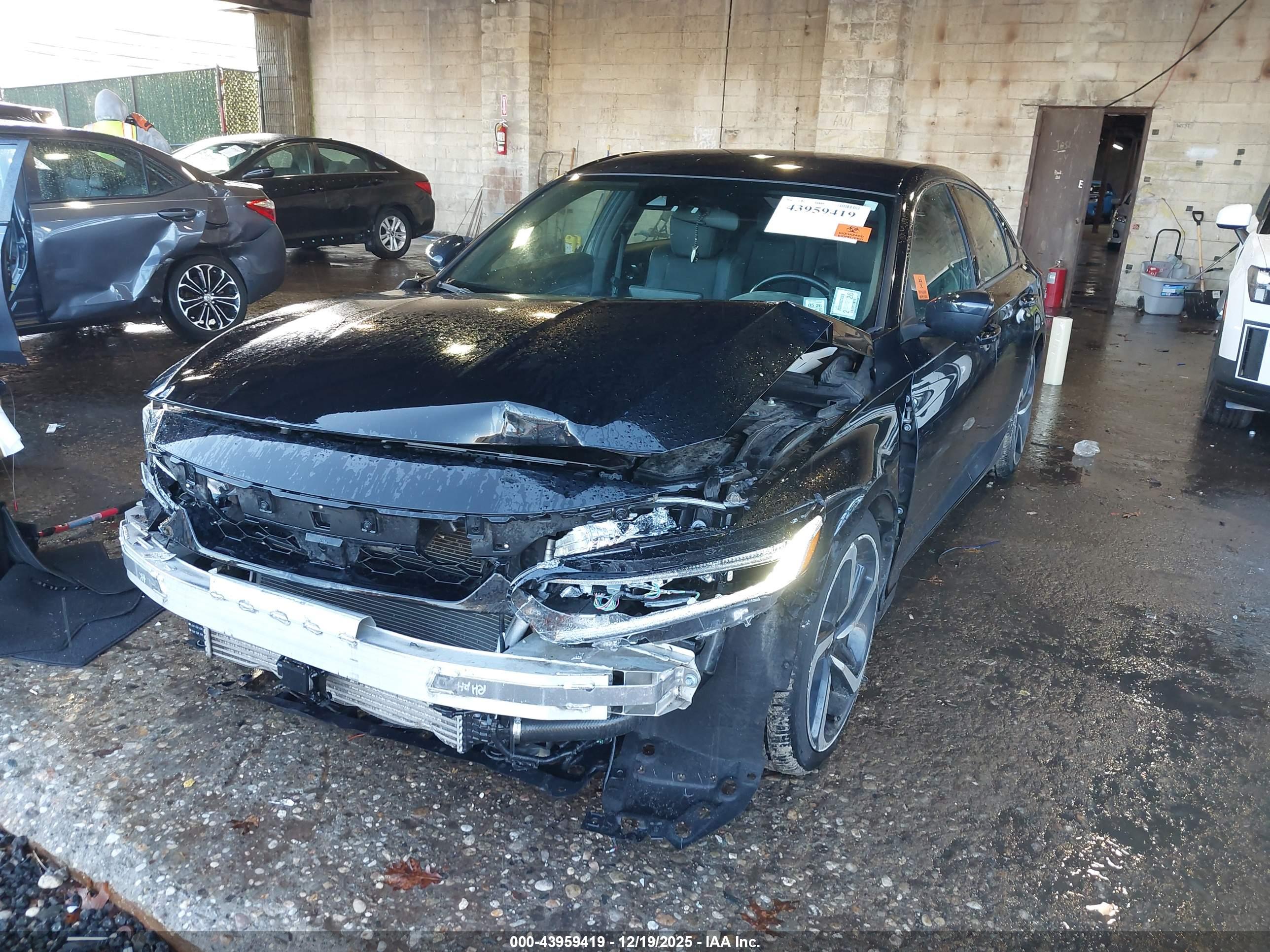 HONDA ACCORD image 6