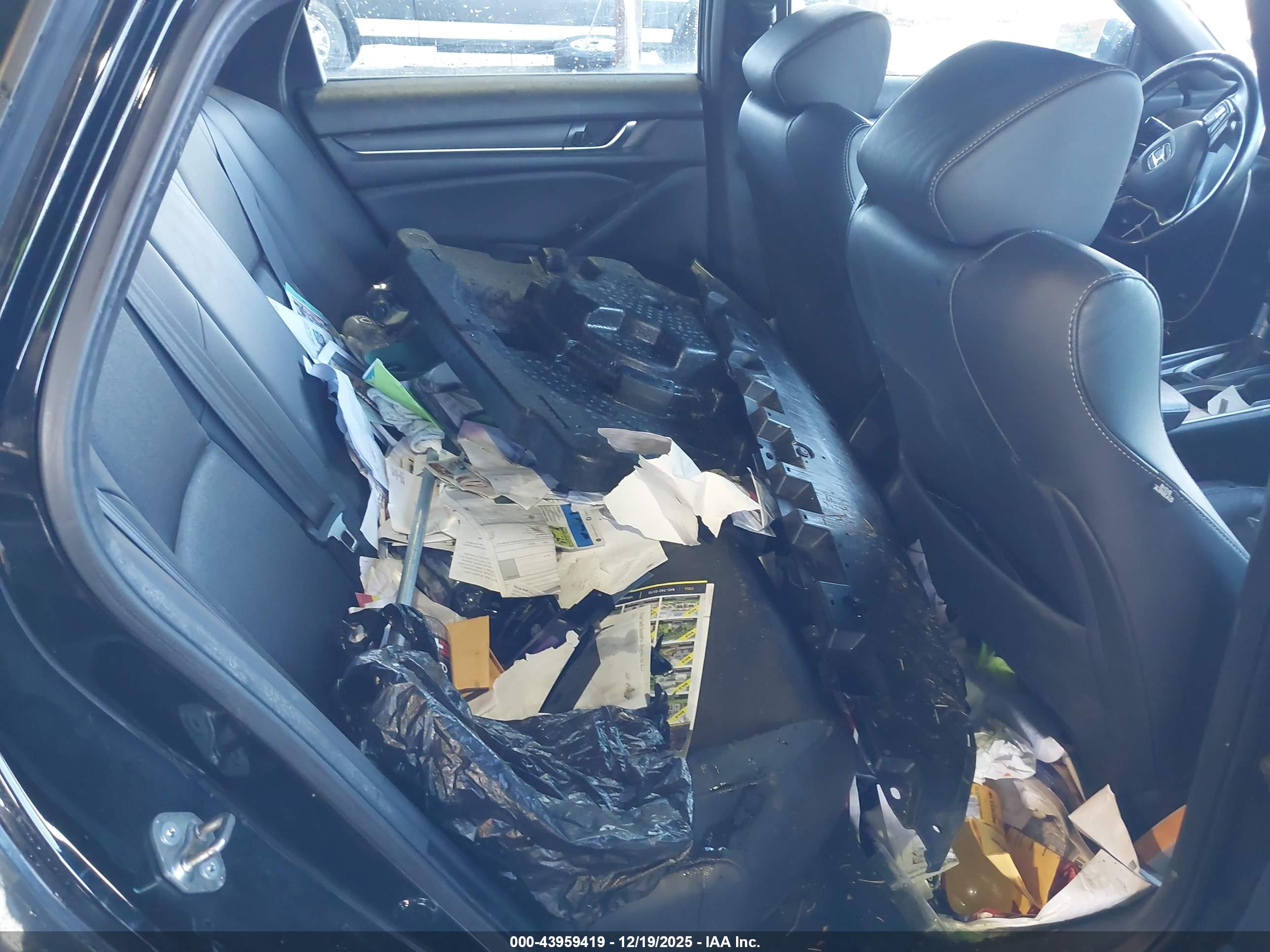 HONDA ACCORD image 8