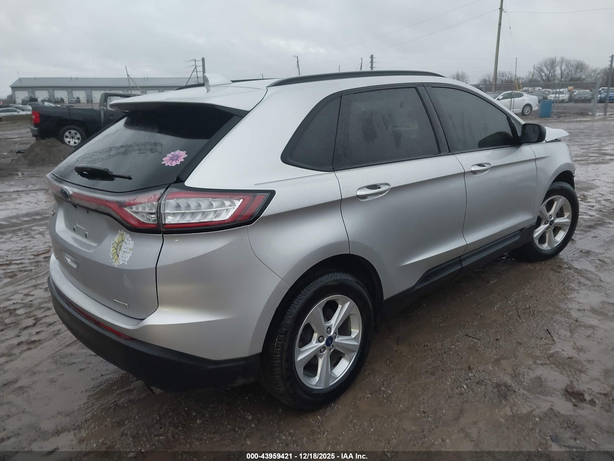 FORD EDGE image 4