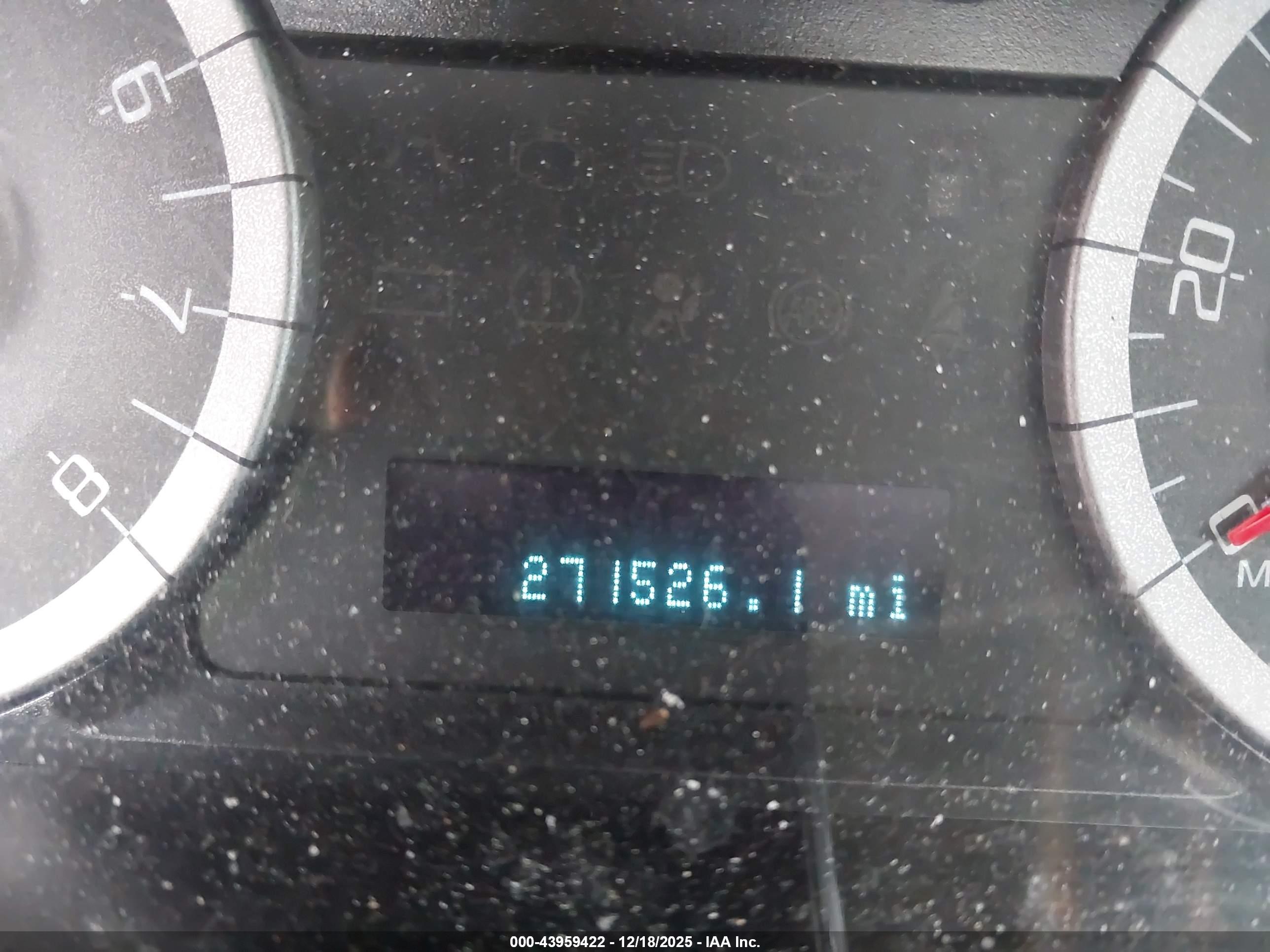 FORD ESCAPE image 7