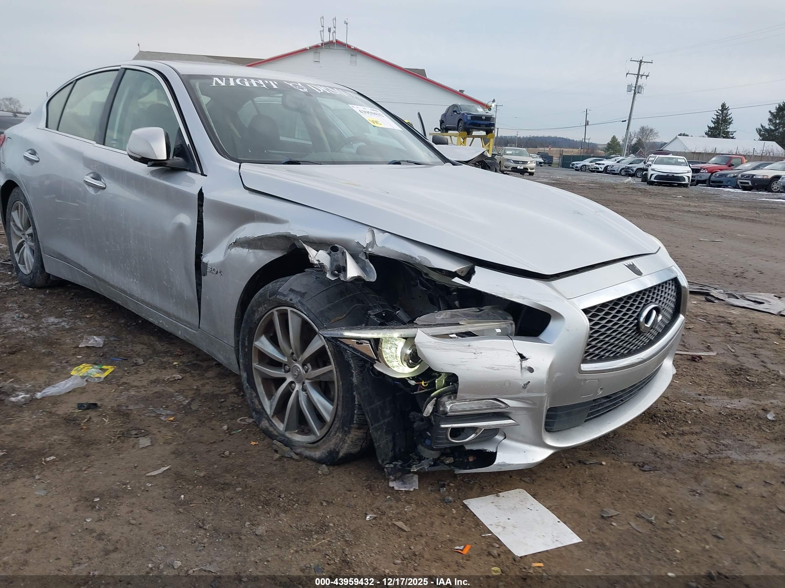 INFINITI Q50 image 6
