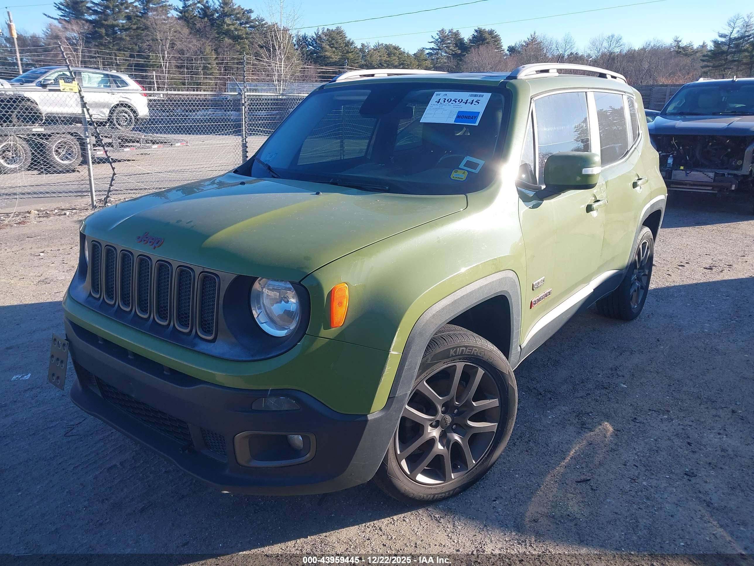 JEEP RENEGADE image 2