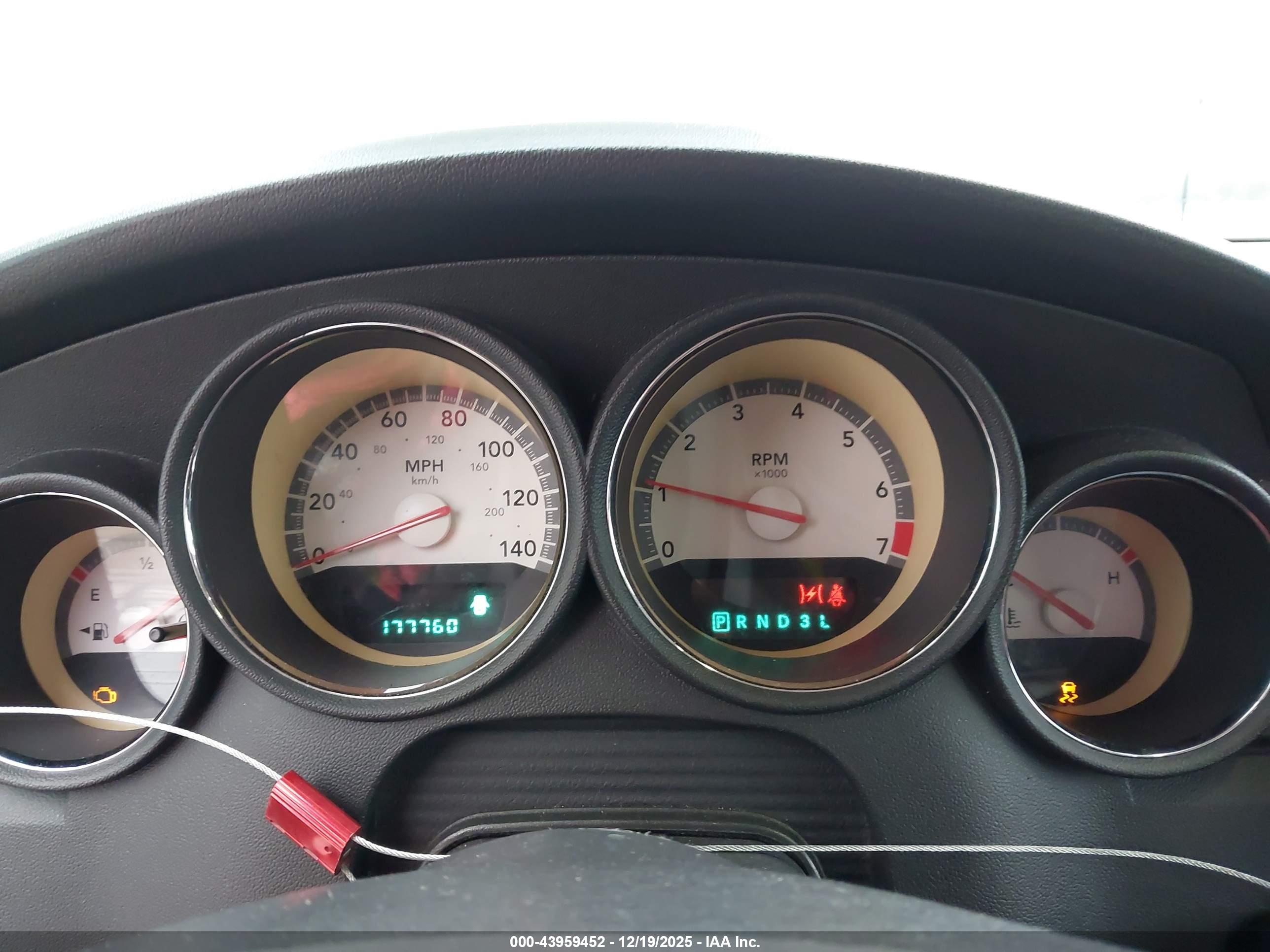 DODGE CHARGER image 7