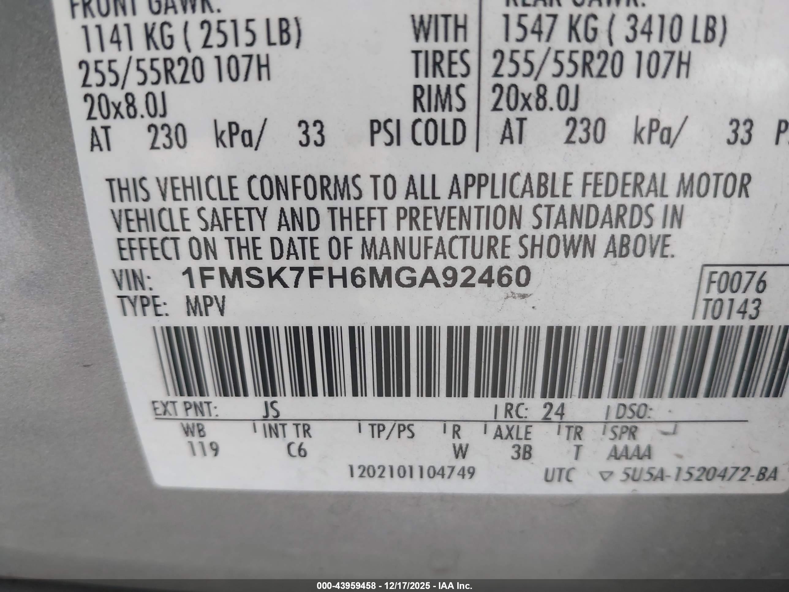 FORD EXPLORER image 9