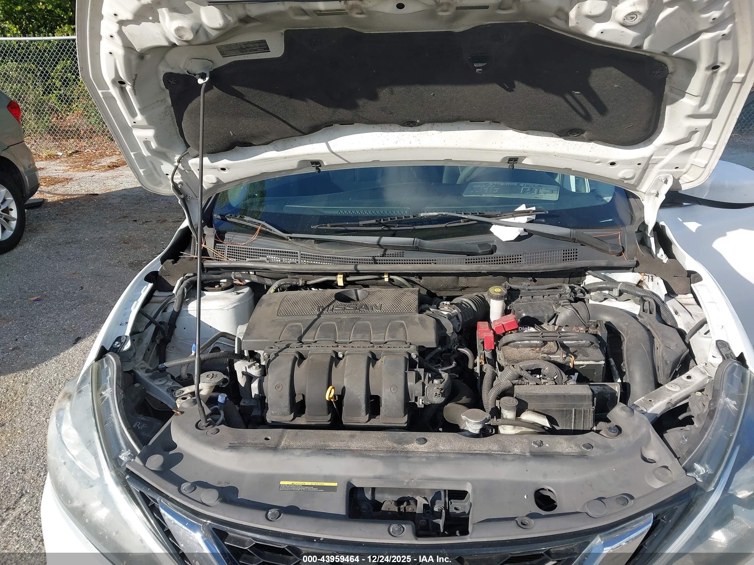 NISSAN SENTRA image 10