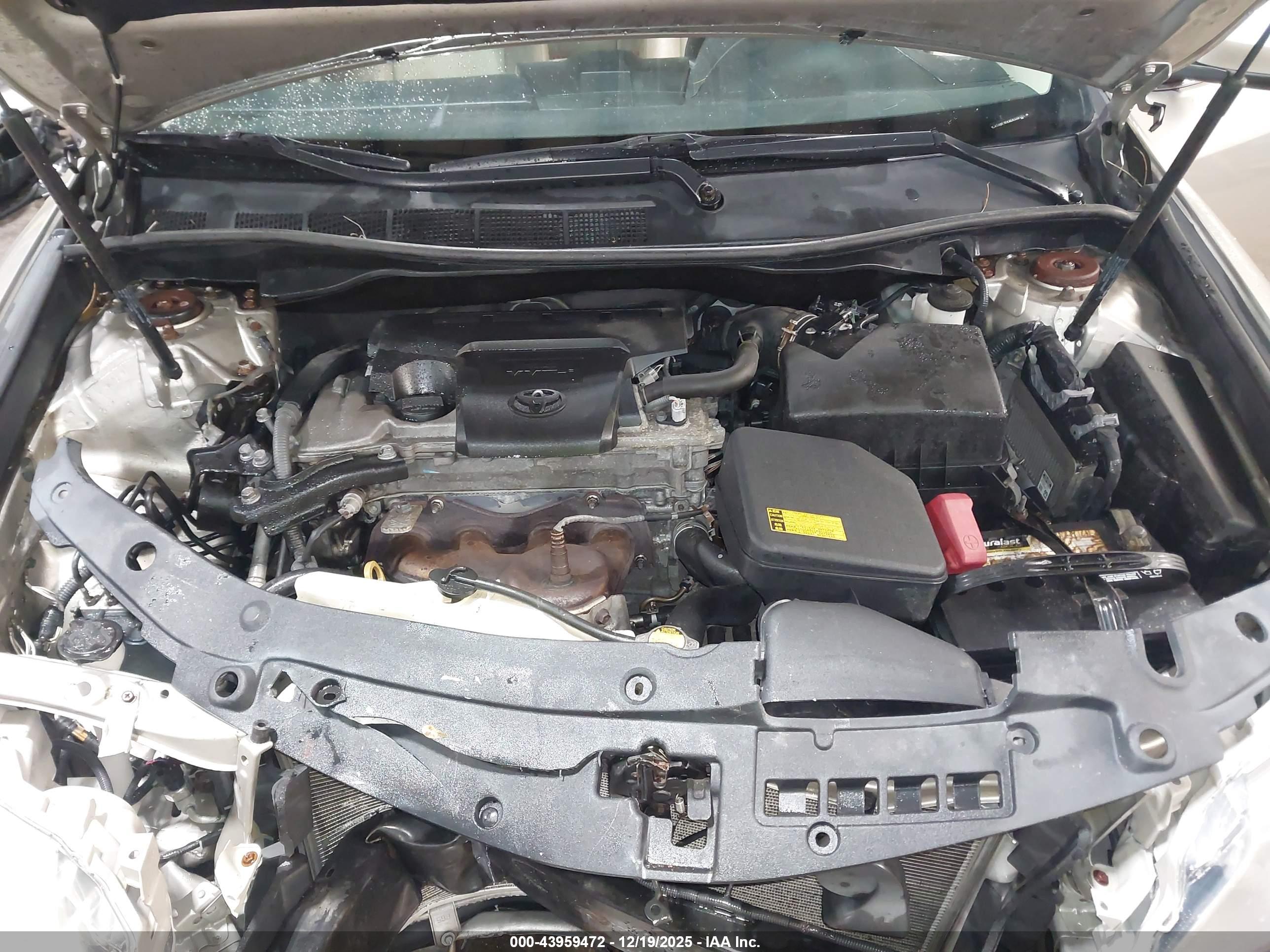 TOYOTA CAMRY image 10