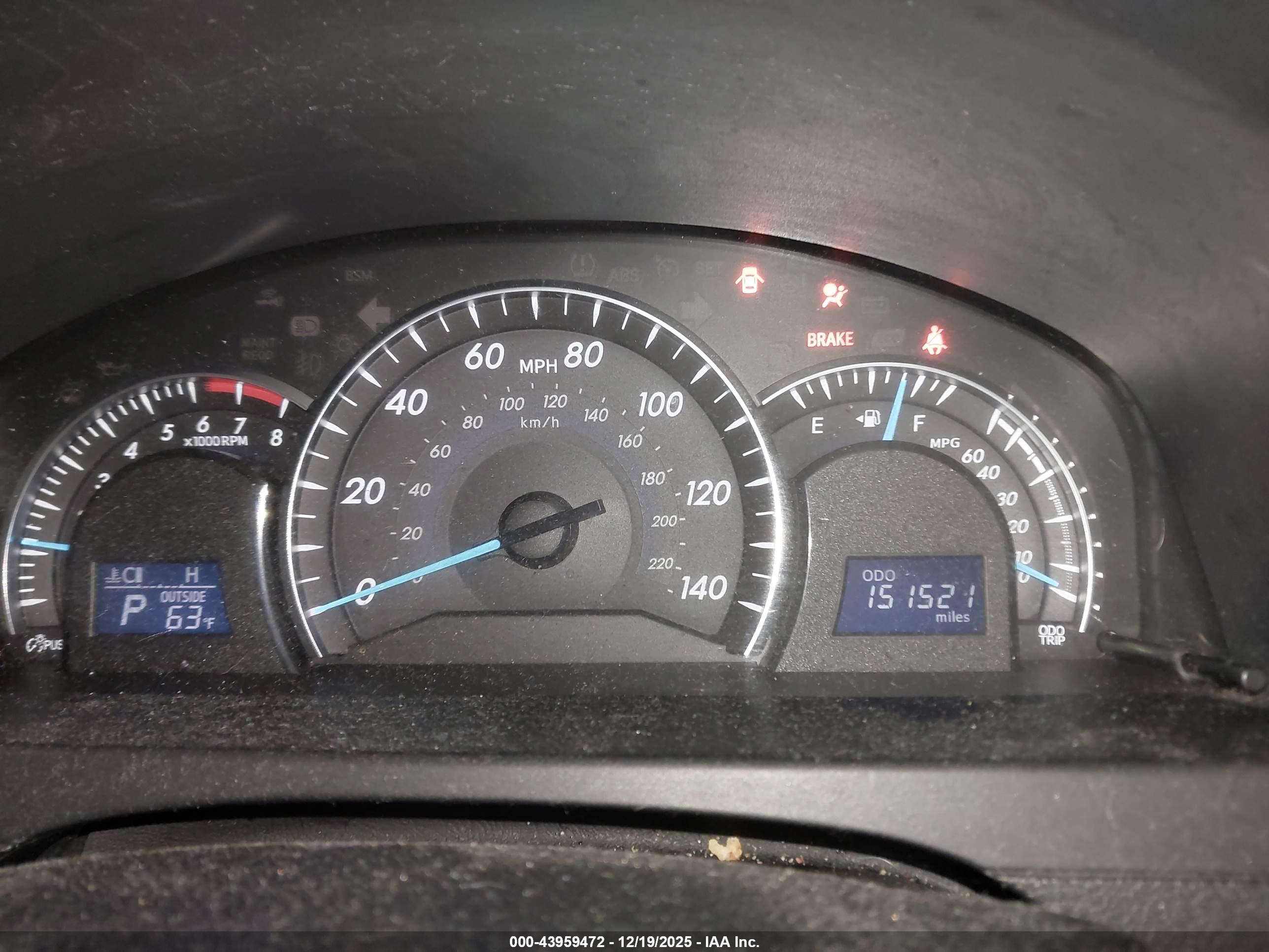 TOYOTA CAMRY image 7