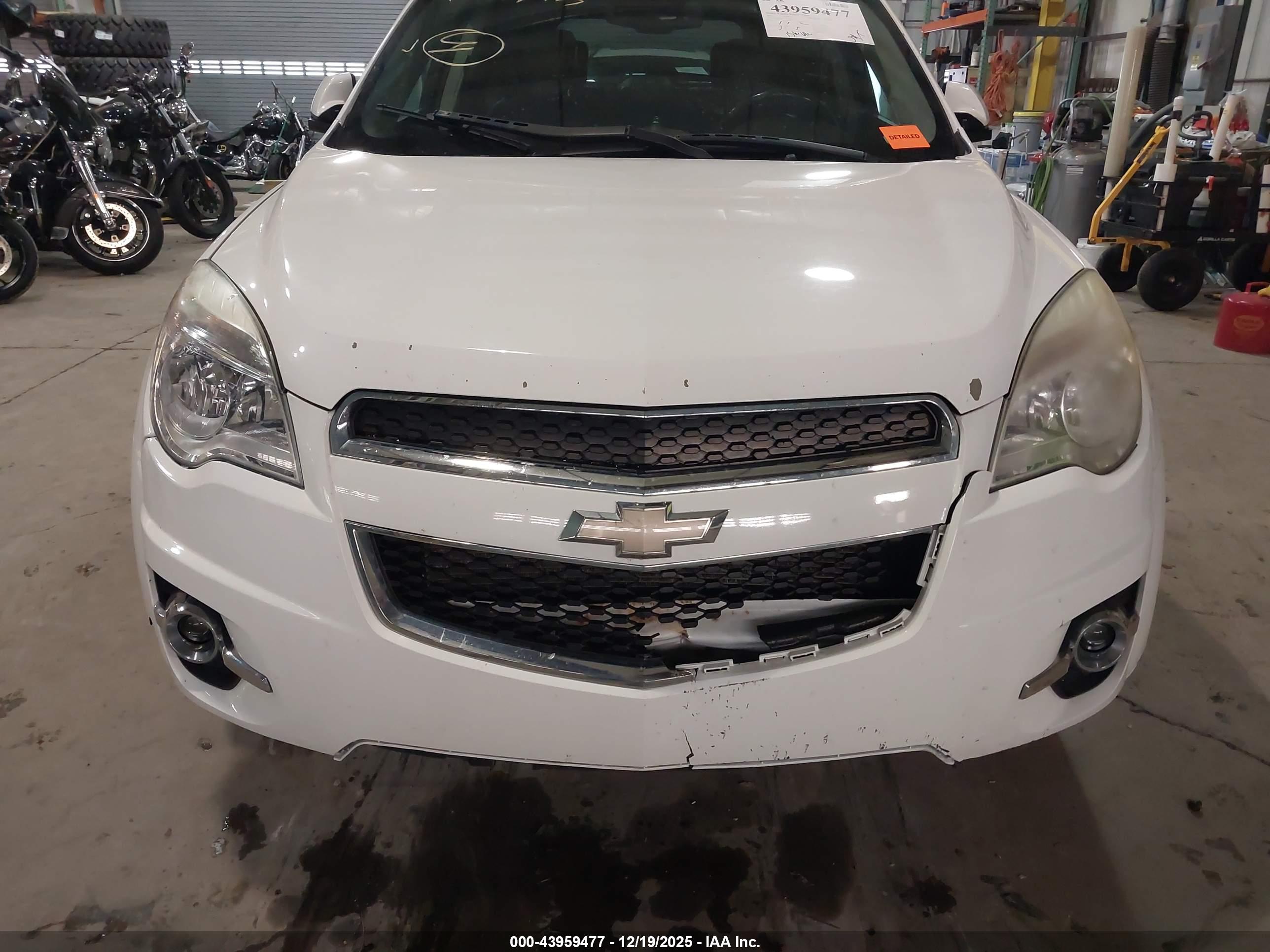 CHEVROLET EQUINOX image 6
