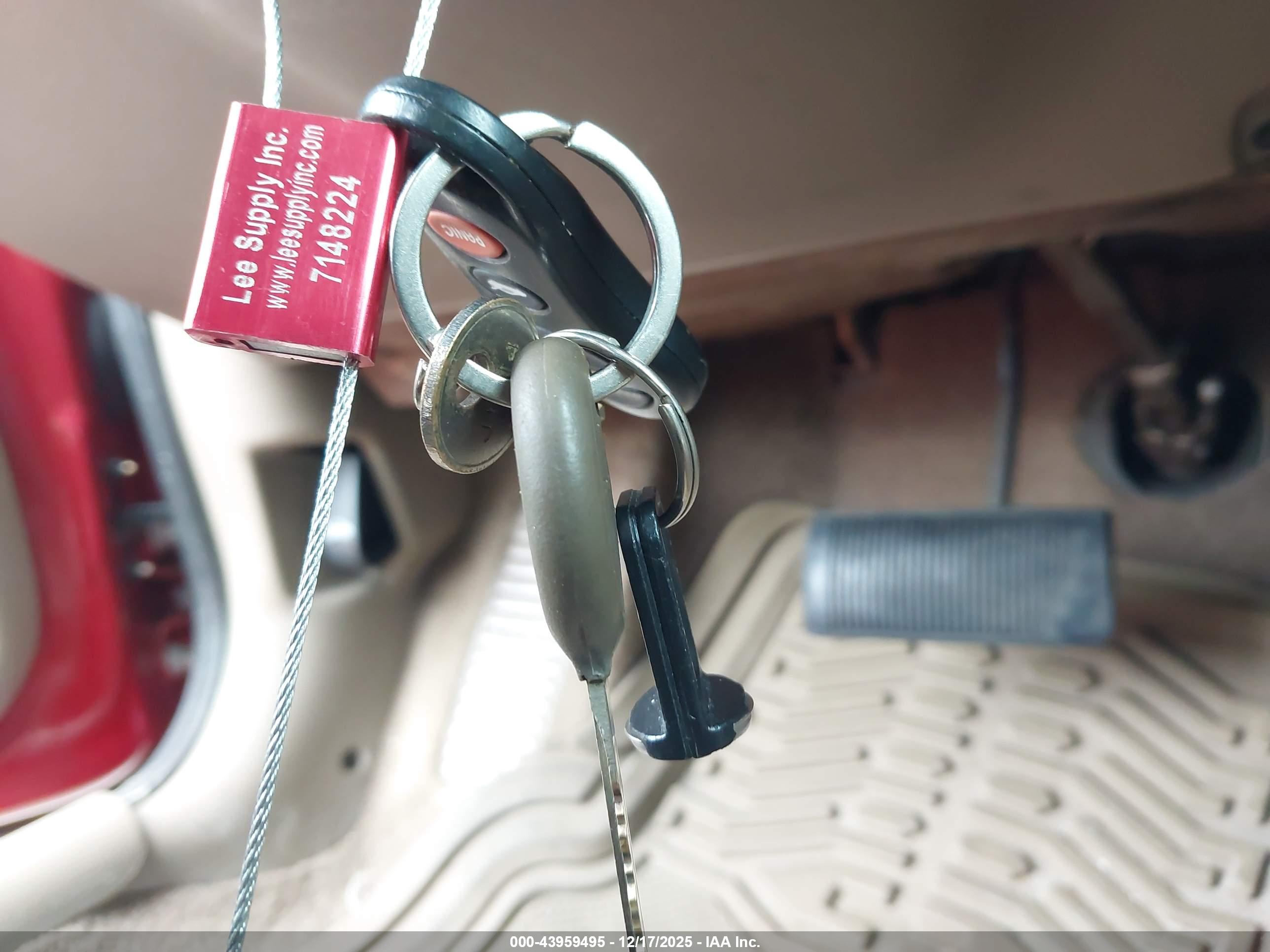 CHRYSLER SEBRING image 11