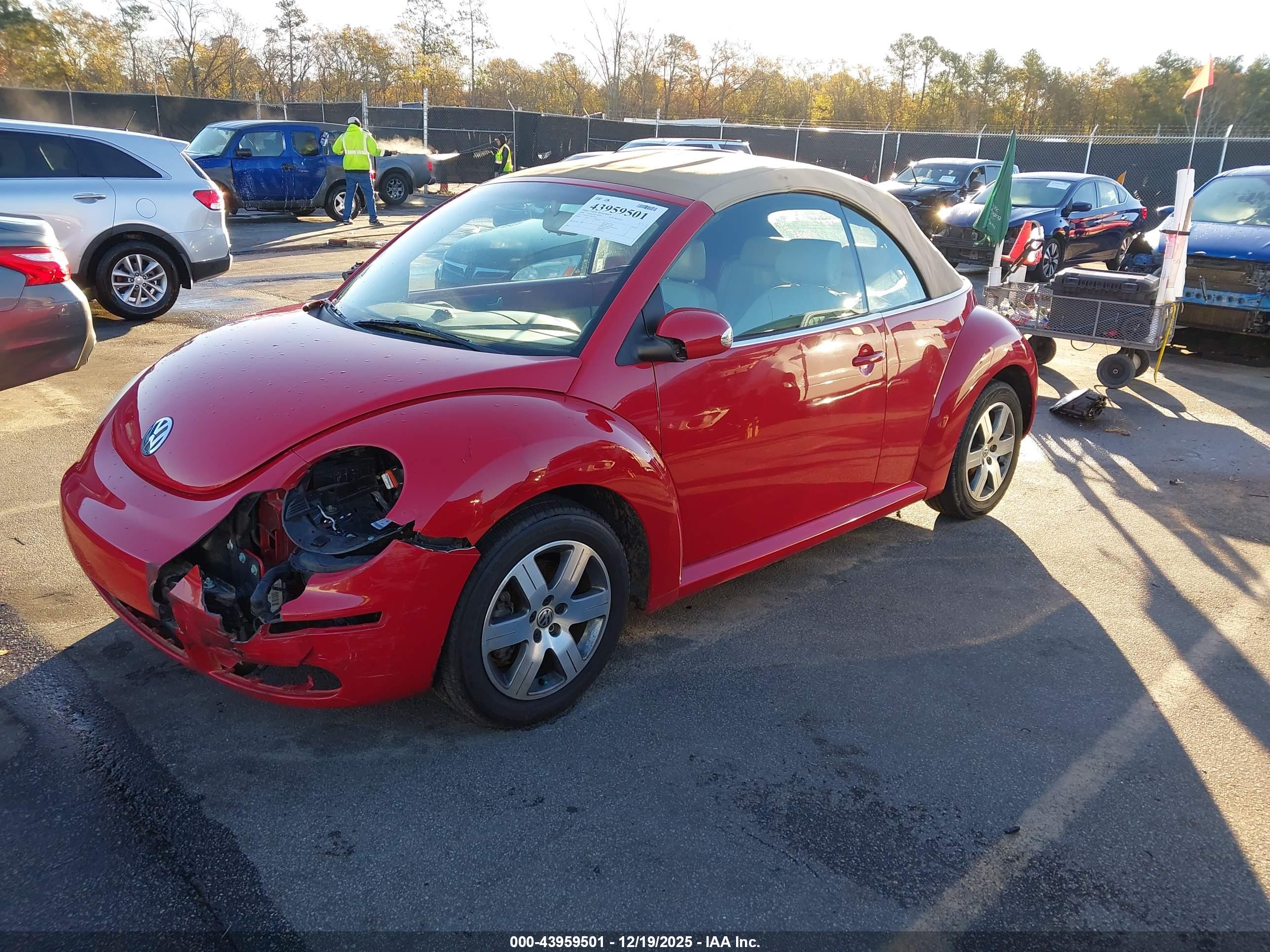VOLKSWAGEN NEW image 2