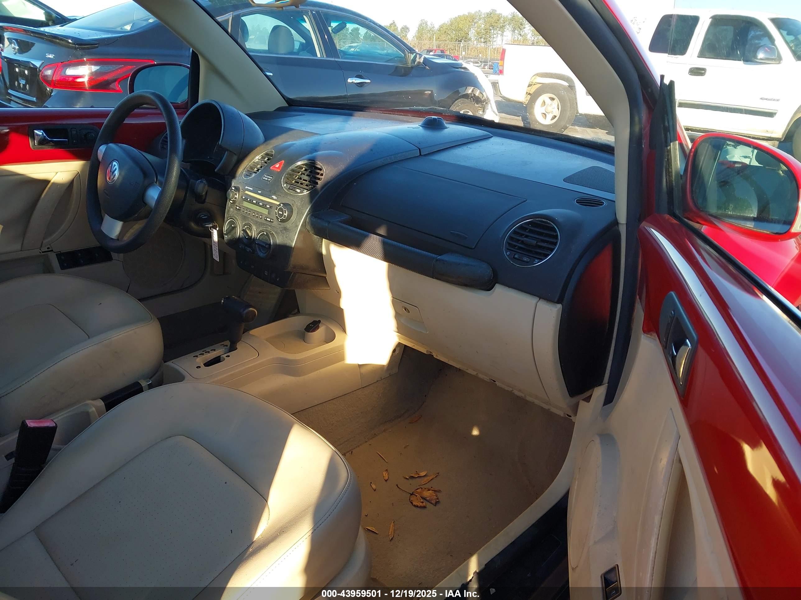 VOLKSWAGEN NEW image 5