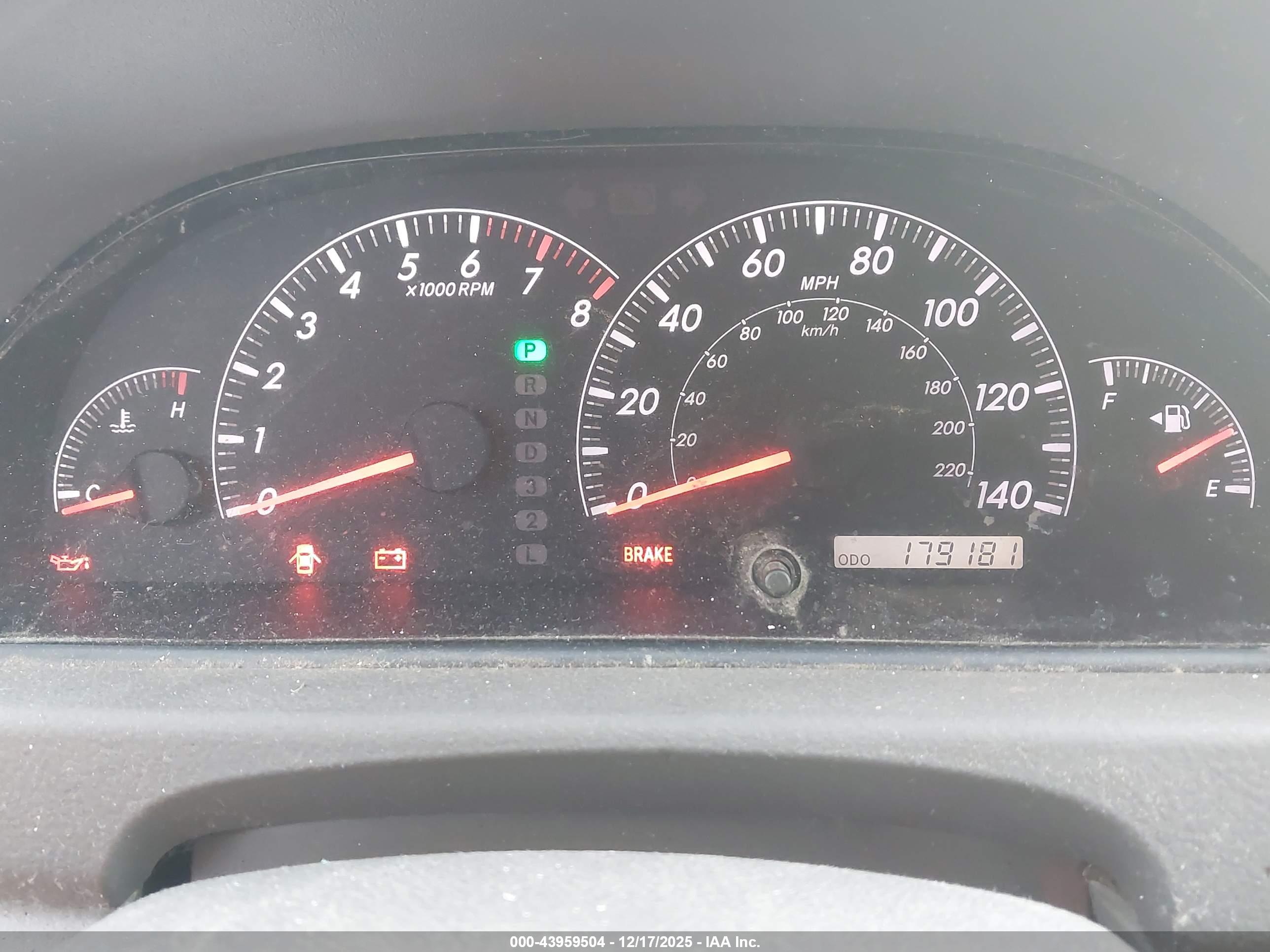 TOYOTA CAMRY image 7