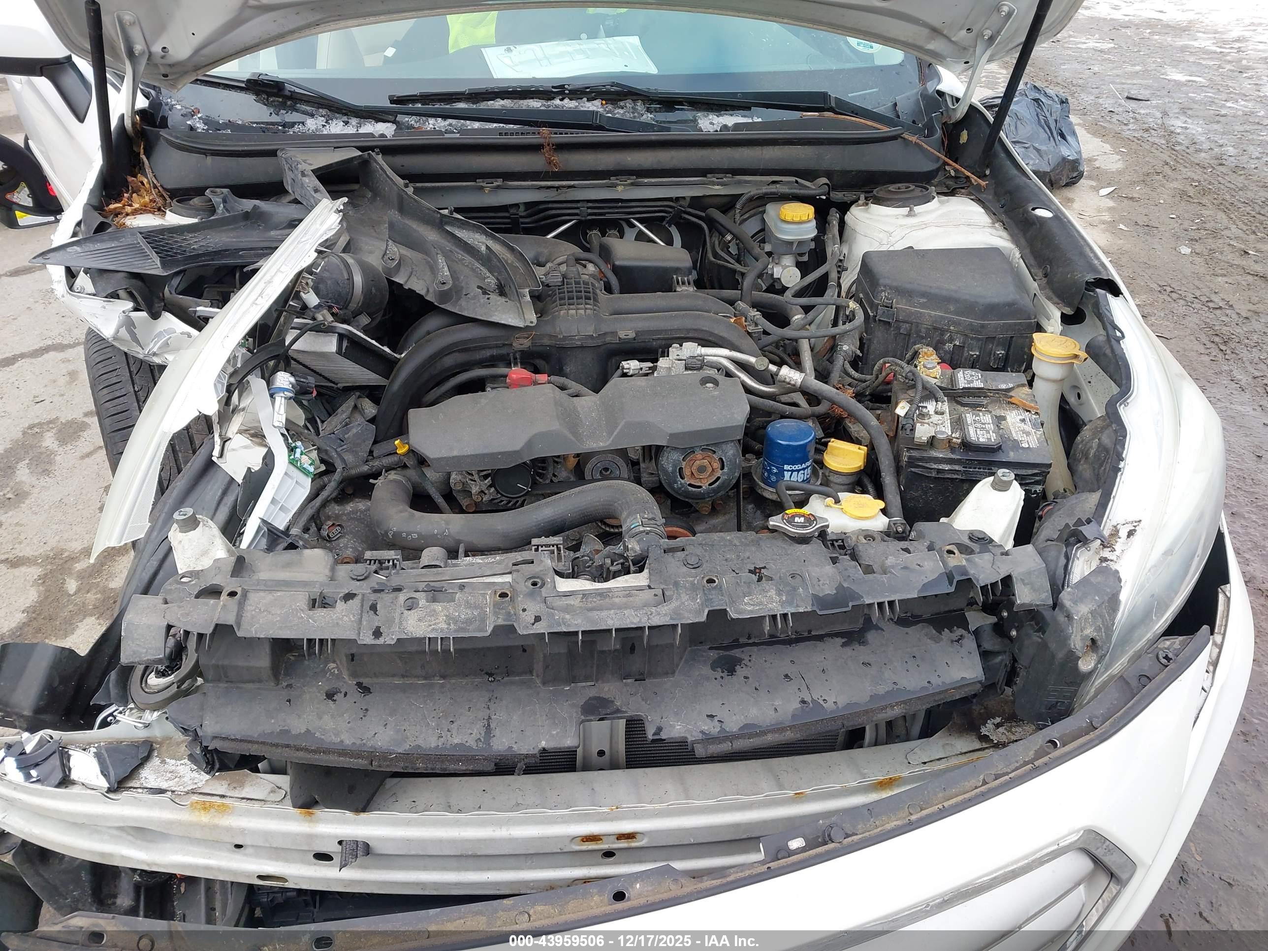 SUBARU LEGACY image 10