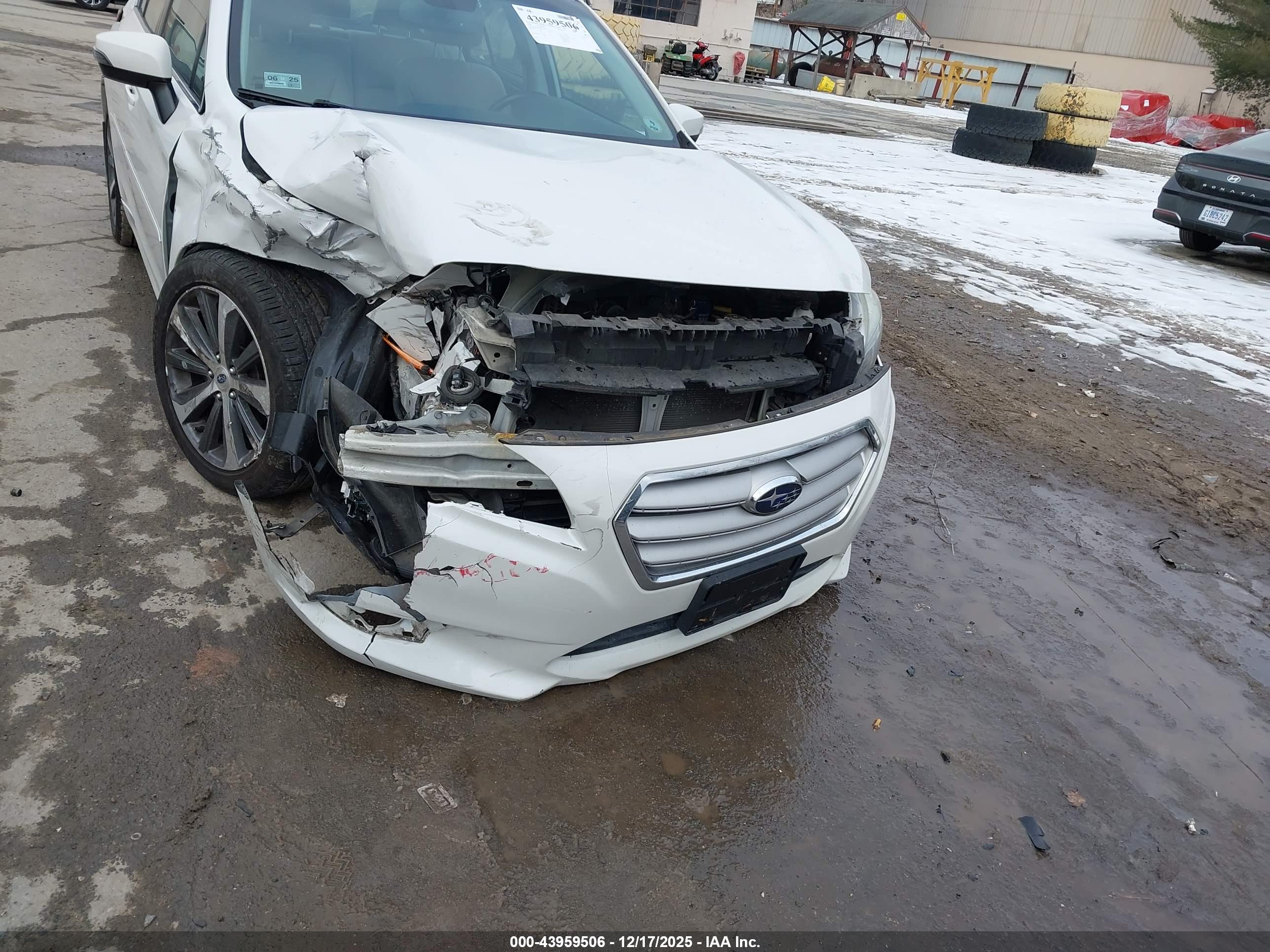 SUBARU LEGACY image 6