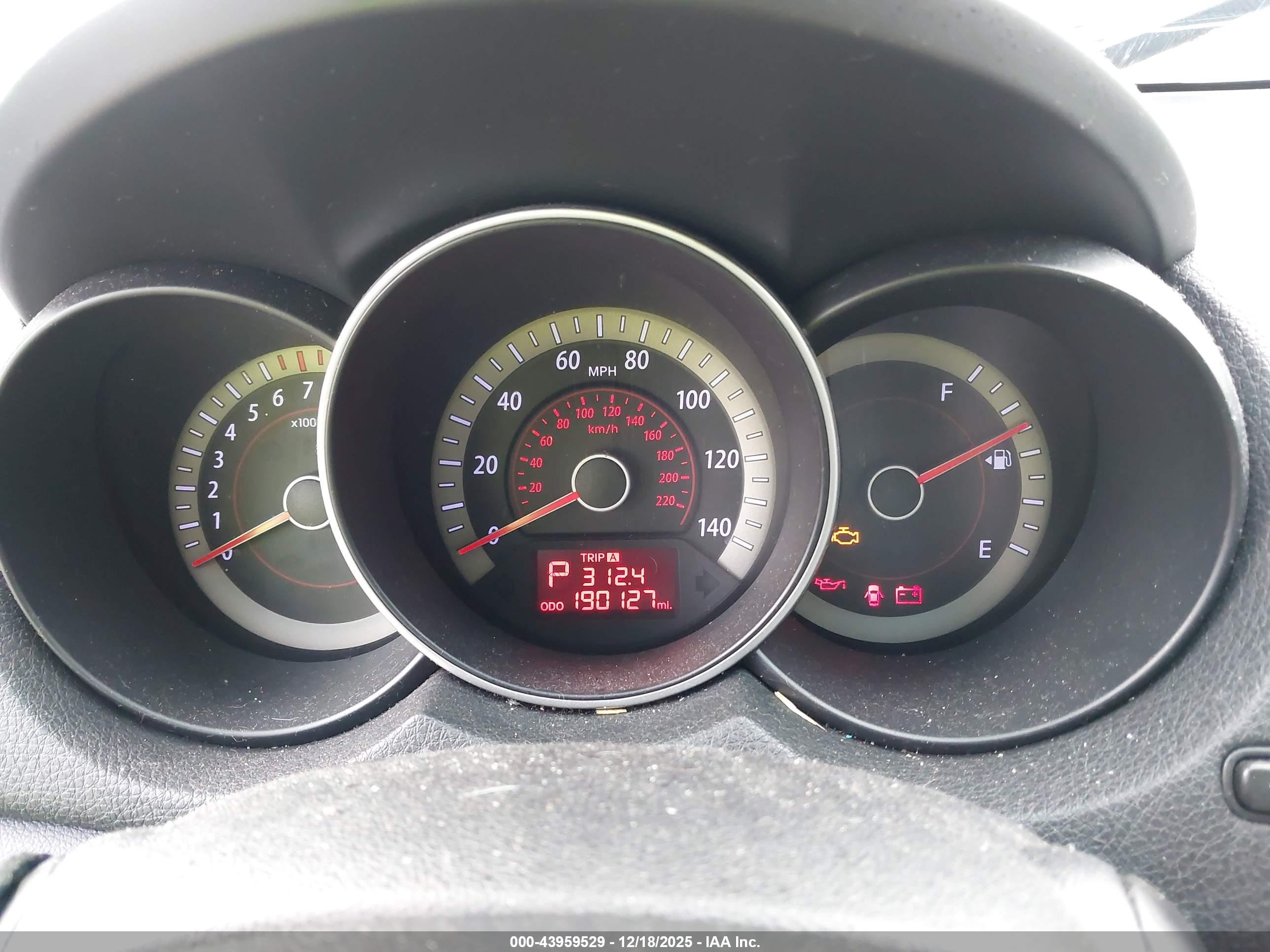 KIA FORTE image 7