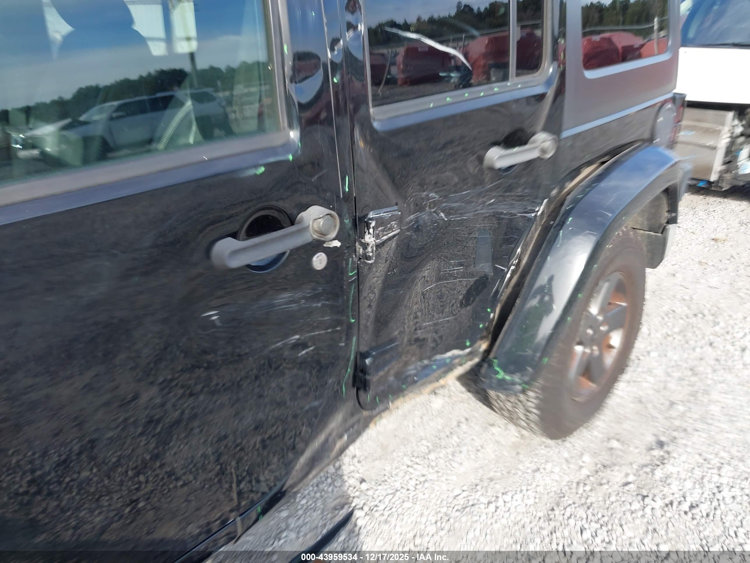 JEEP WRANGLER image 6