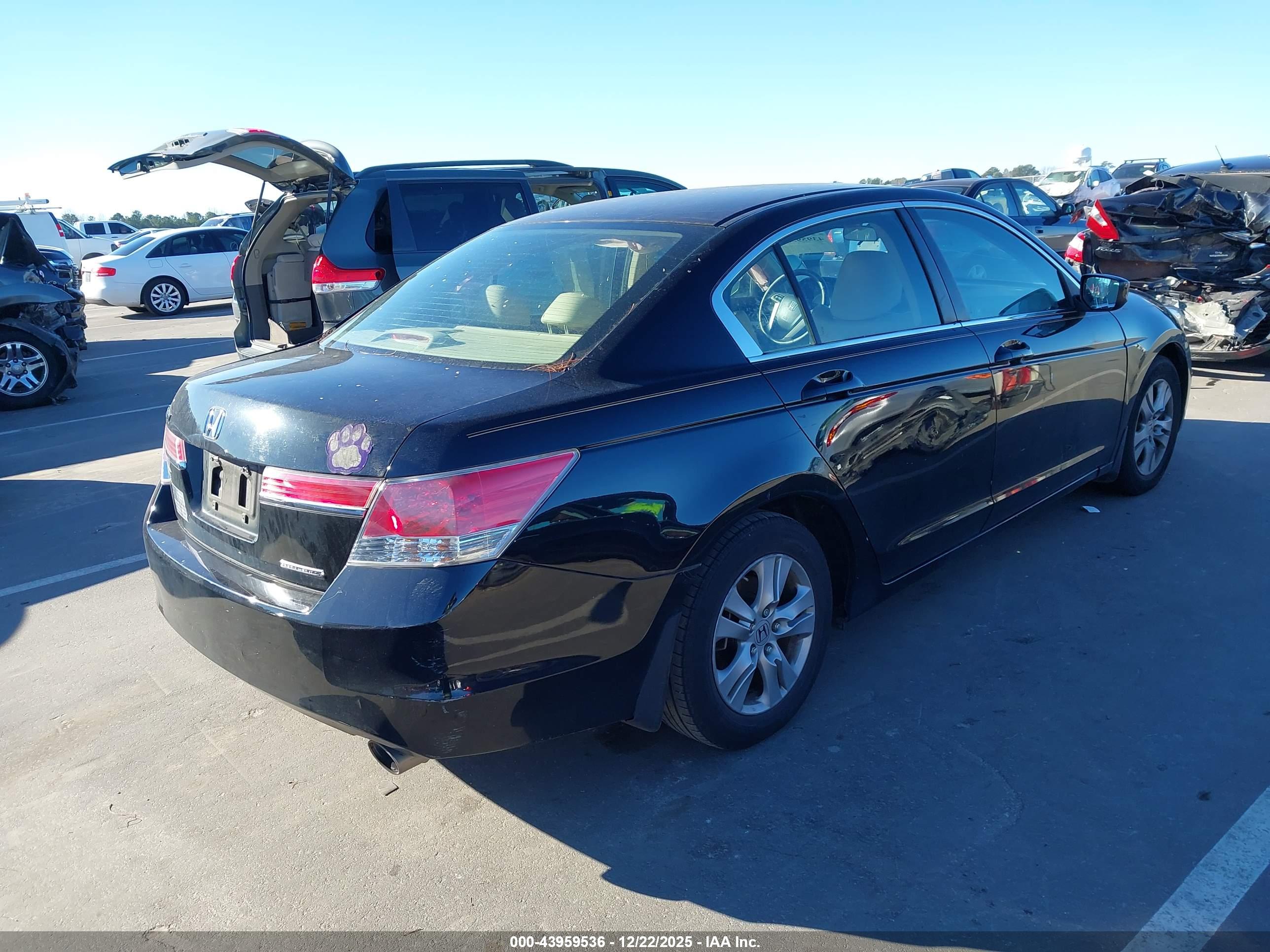 HONDA ACCORD image 4