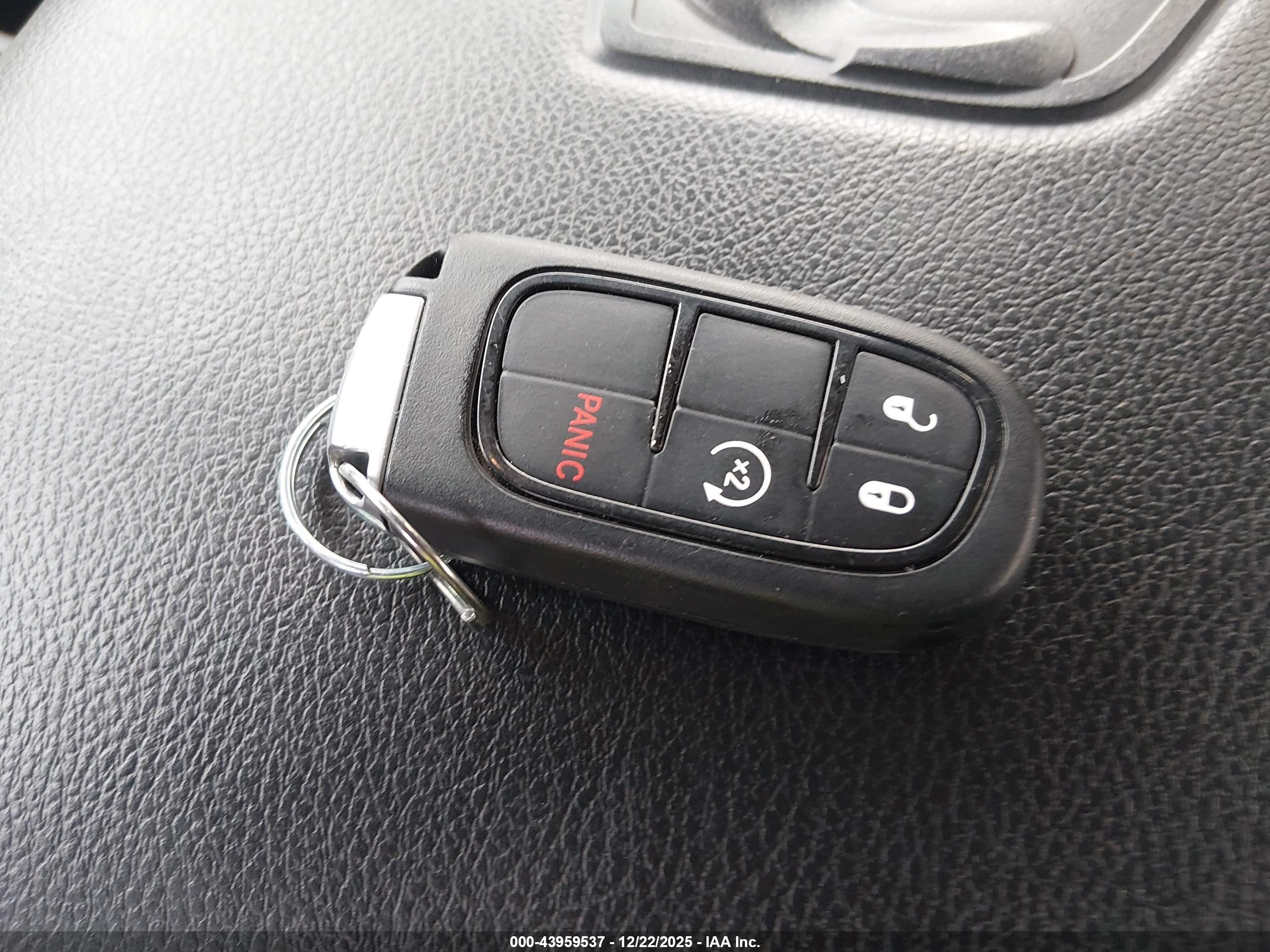 RAM 1500 image 11