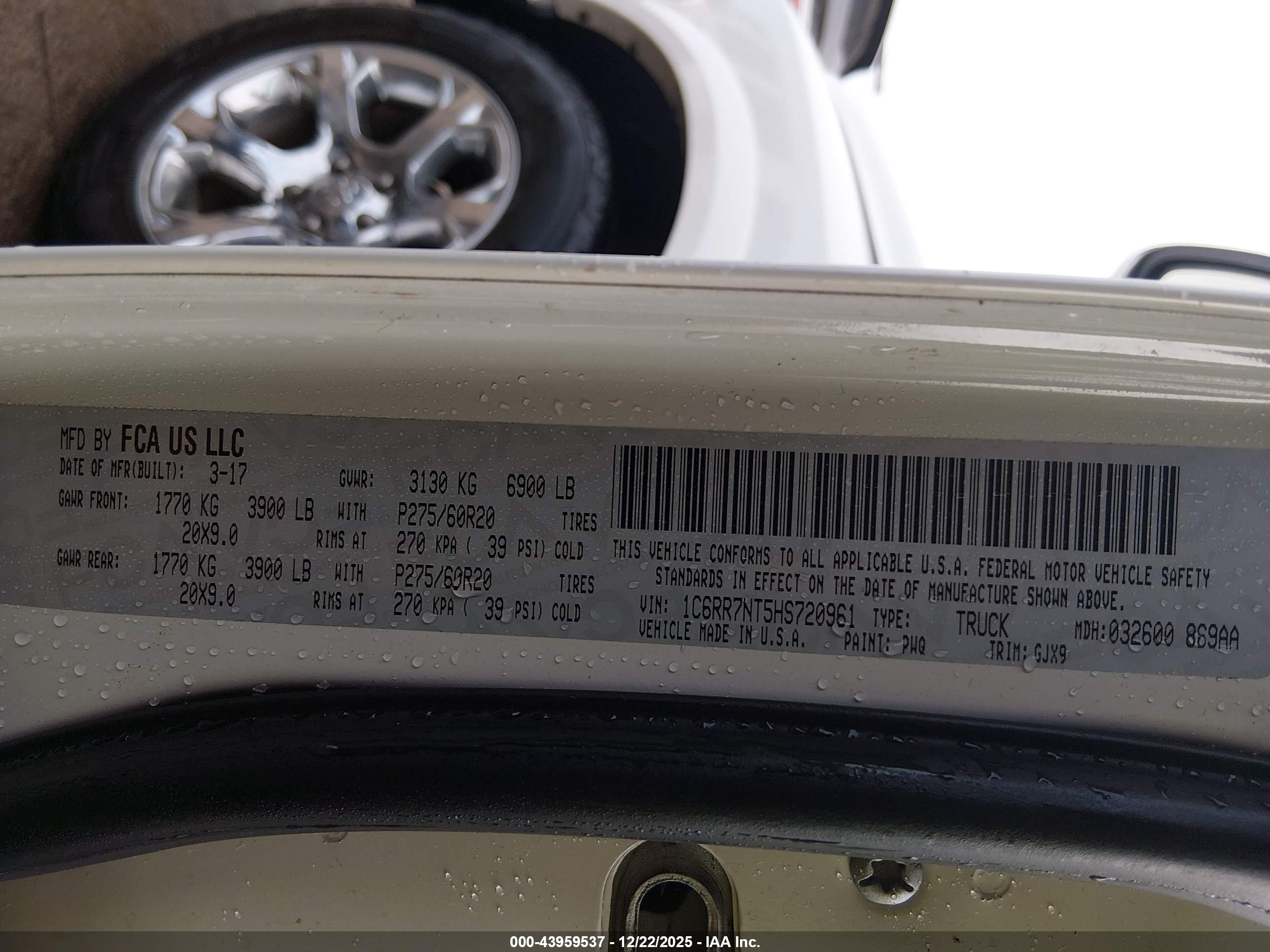 RAM 1500 image 9