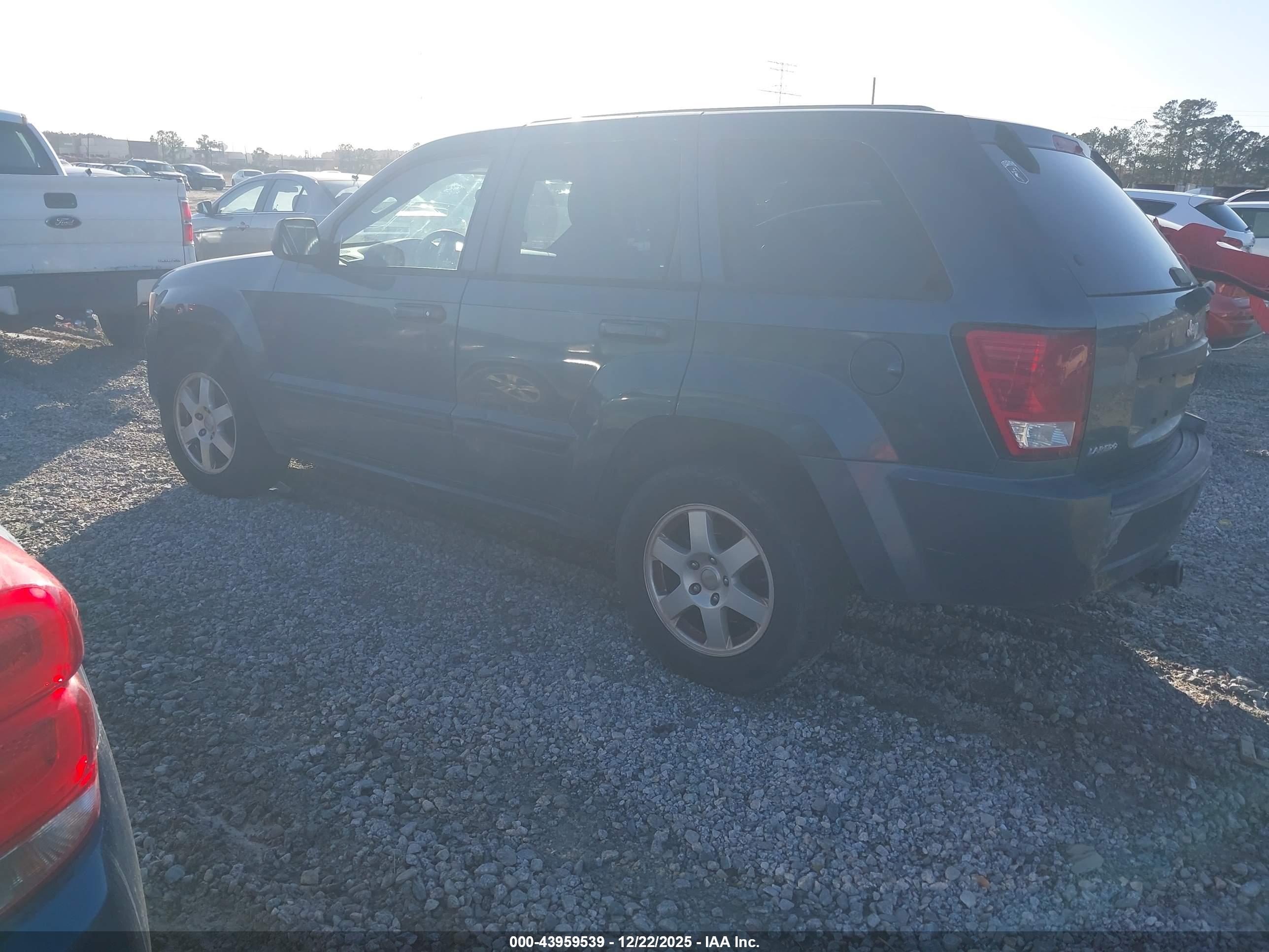 JEEP GRAND image 3