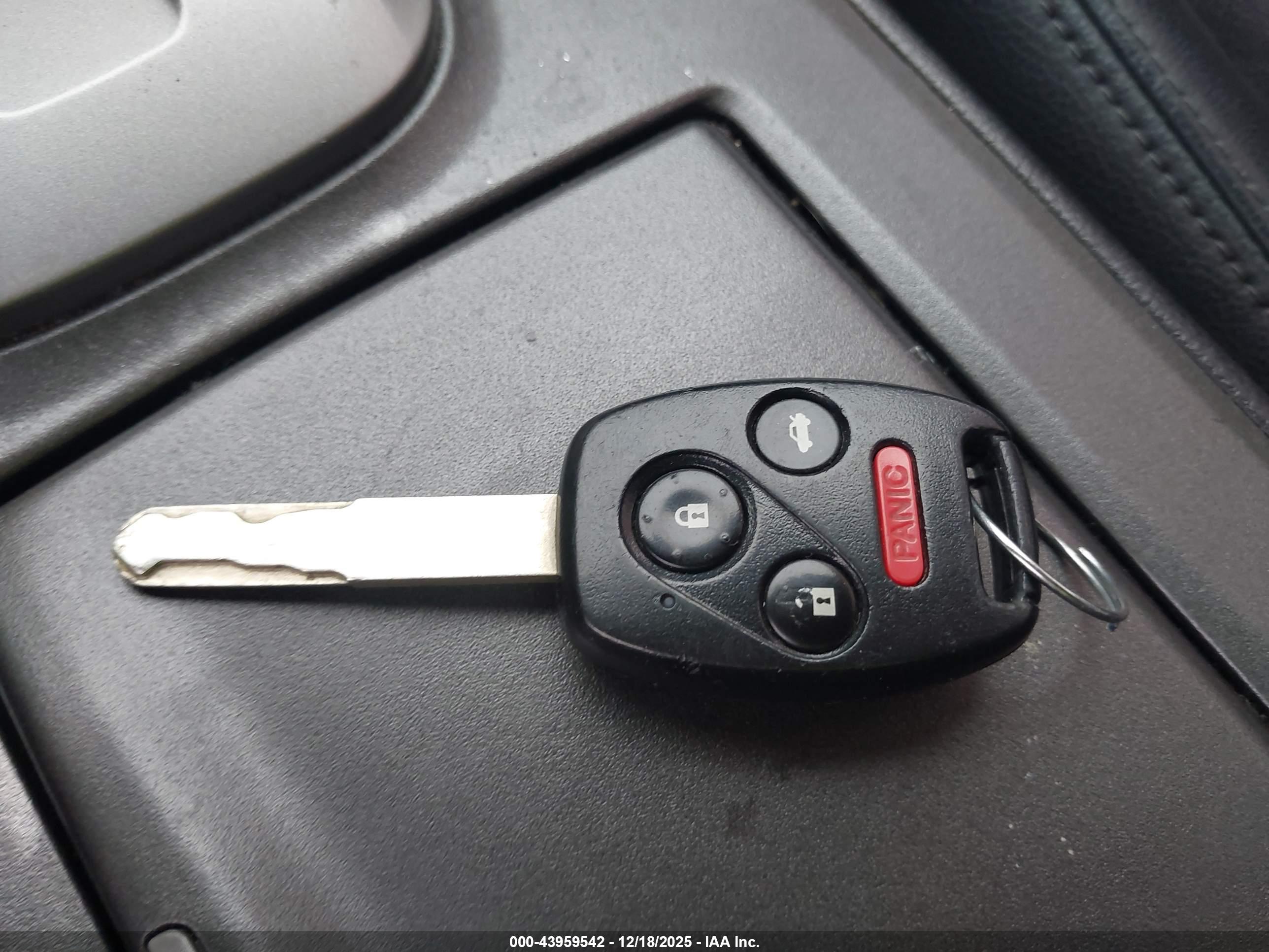 HONDA ACCORD image 11