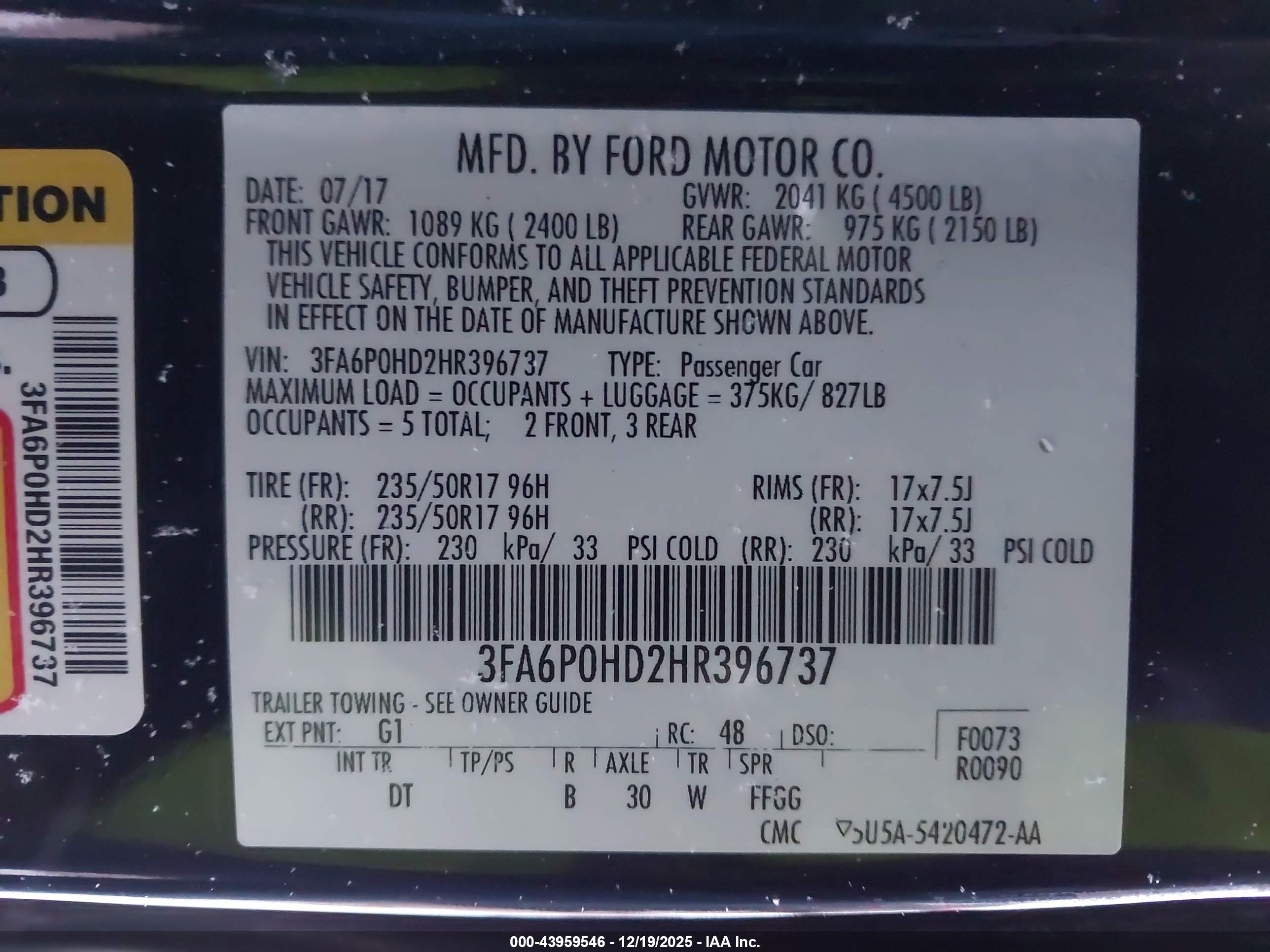 FORD FUSION image 9