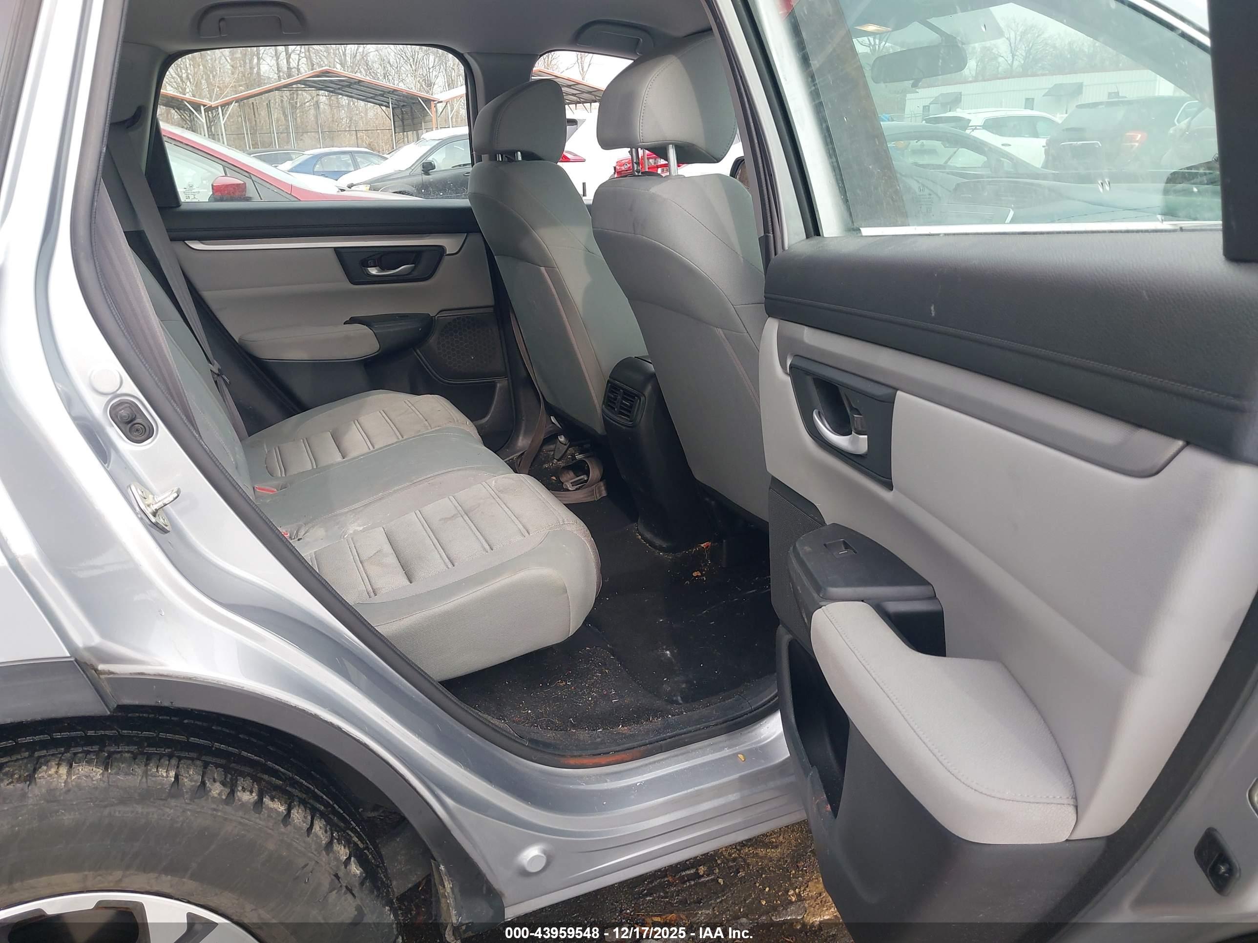 HONDA CR-V image 8