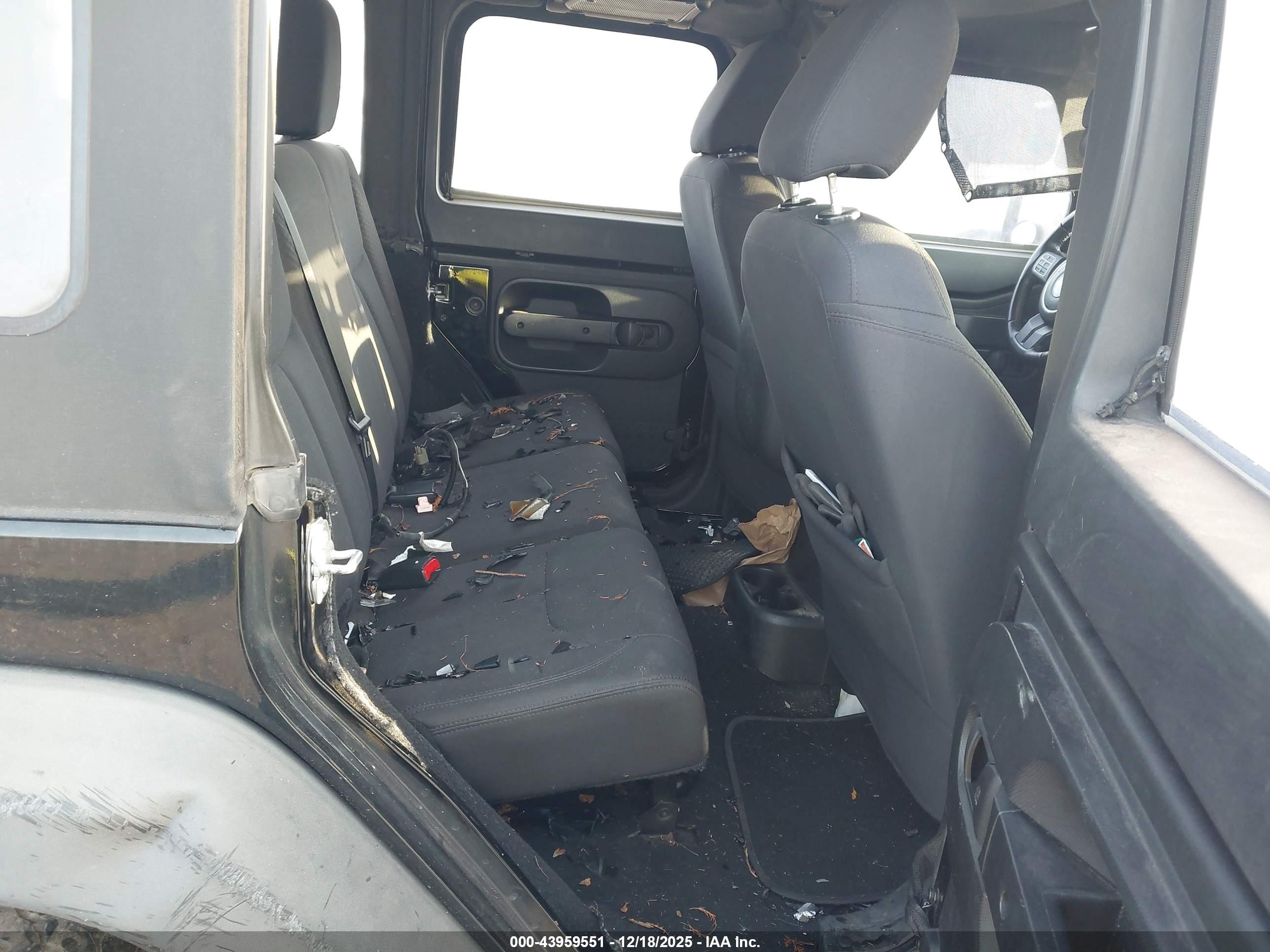 JEEP WRANGLER image 8