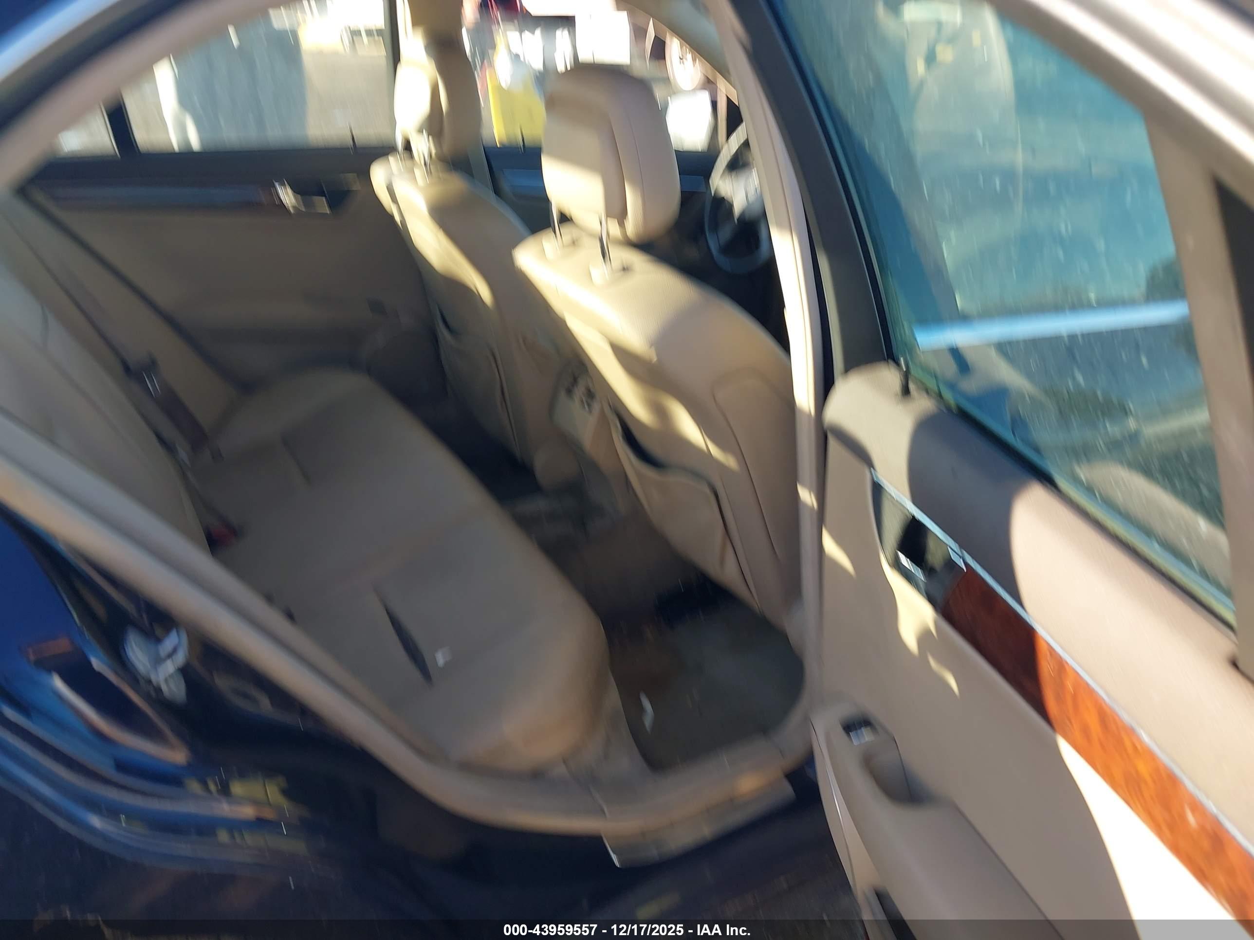 MERCEDES-BENZ C image 8