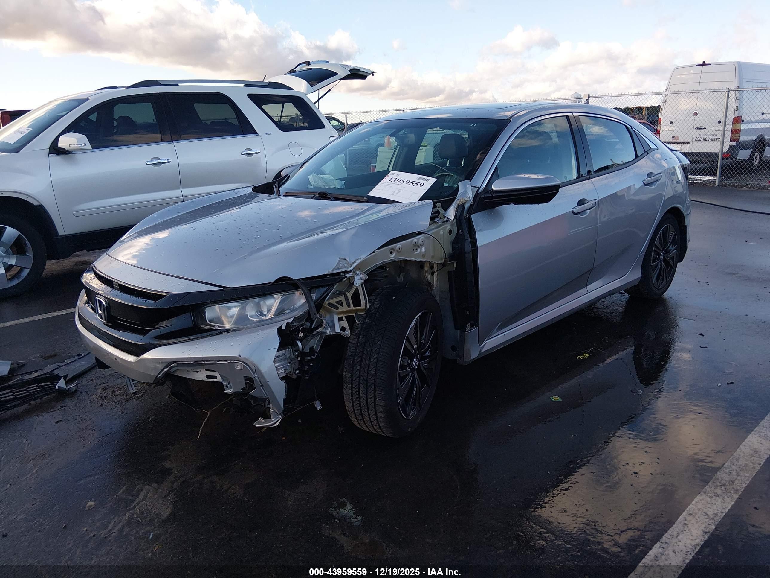 HONDA CIVIC image 2