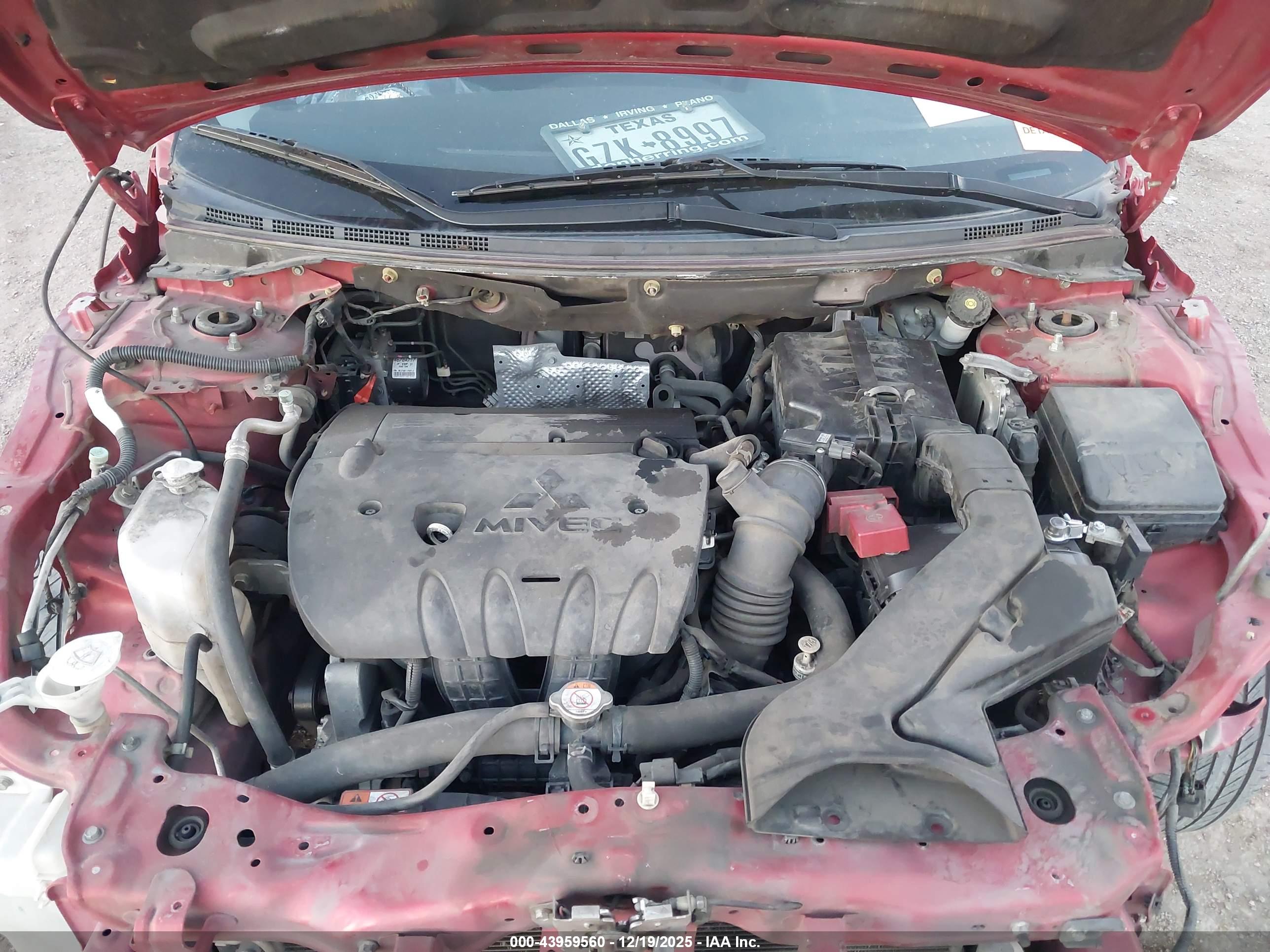 MITSUBISHI LANCER image 10