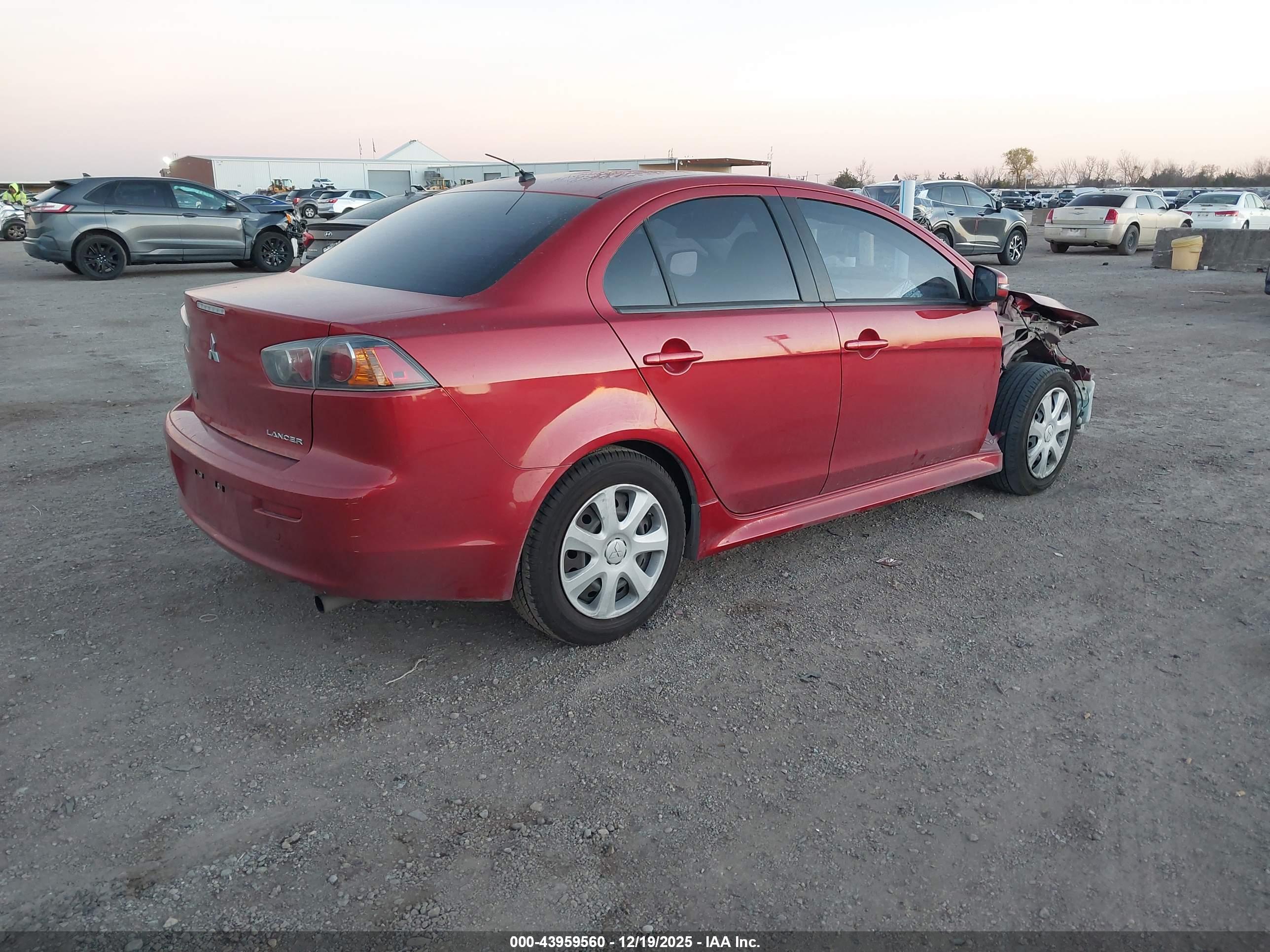 MITSUBISHI LANCER image 4
