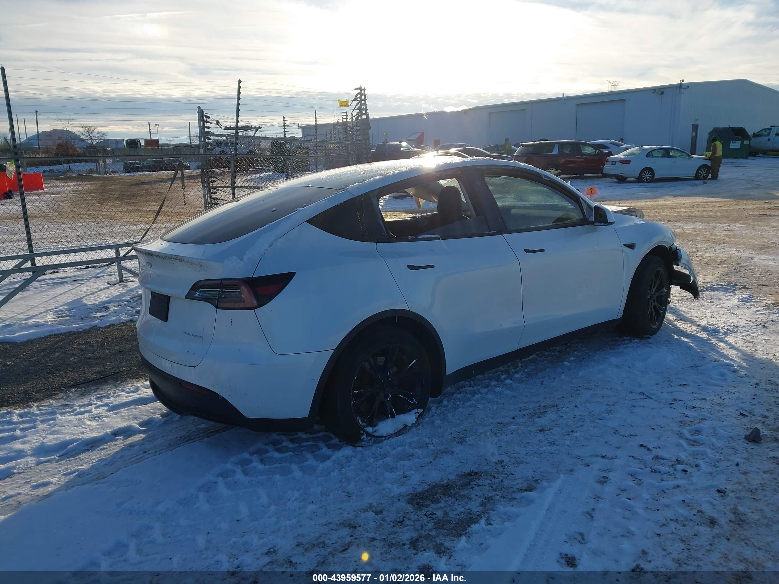 TESLA MODEL image 4
