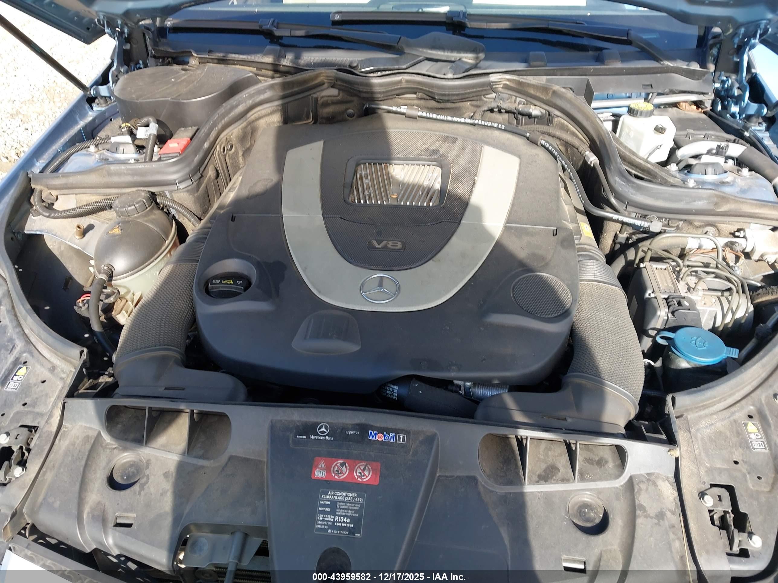 MERCEDES-BENZ E image 10