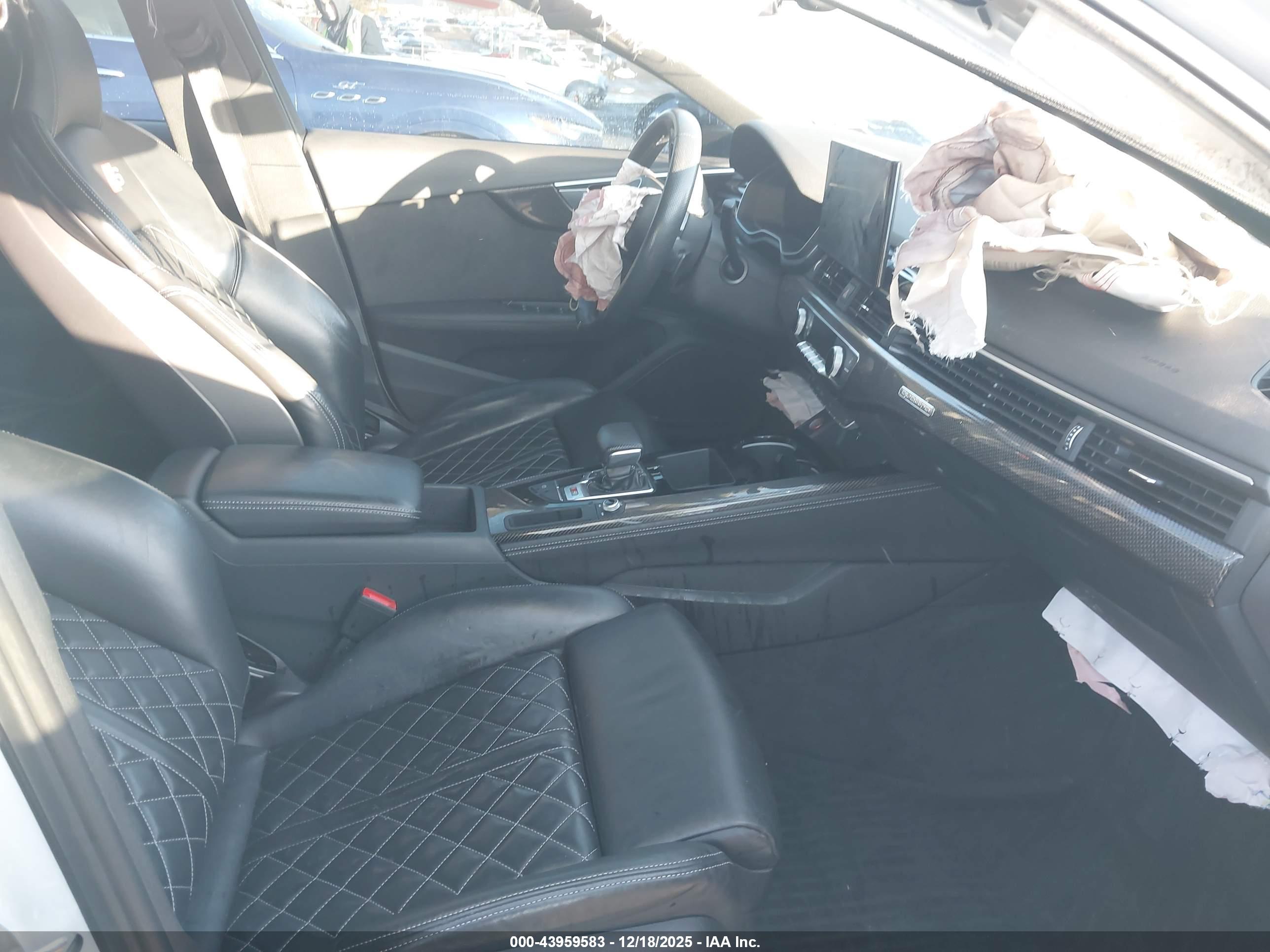 AUDI S4 image 5