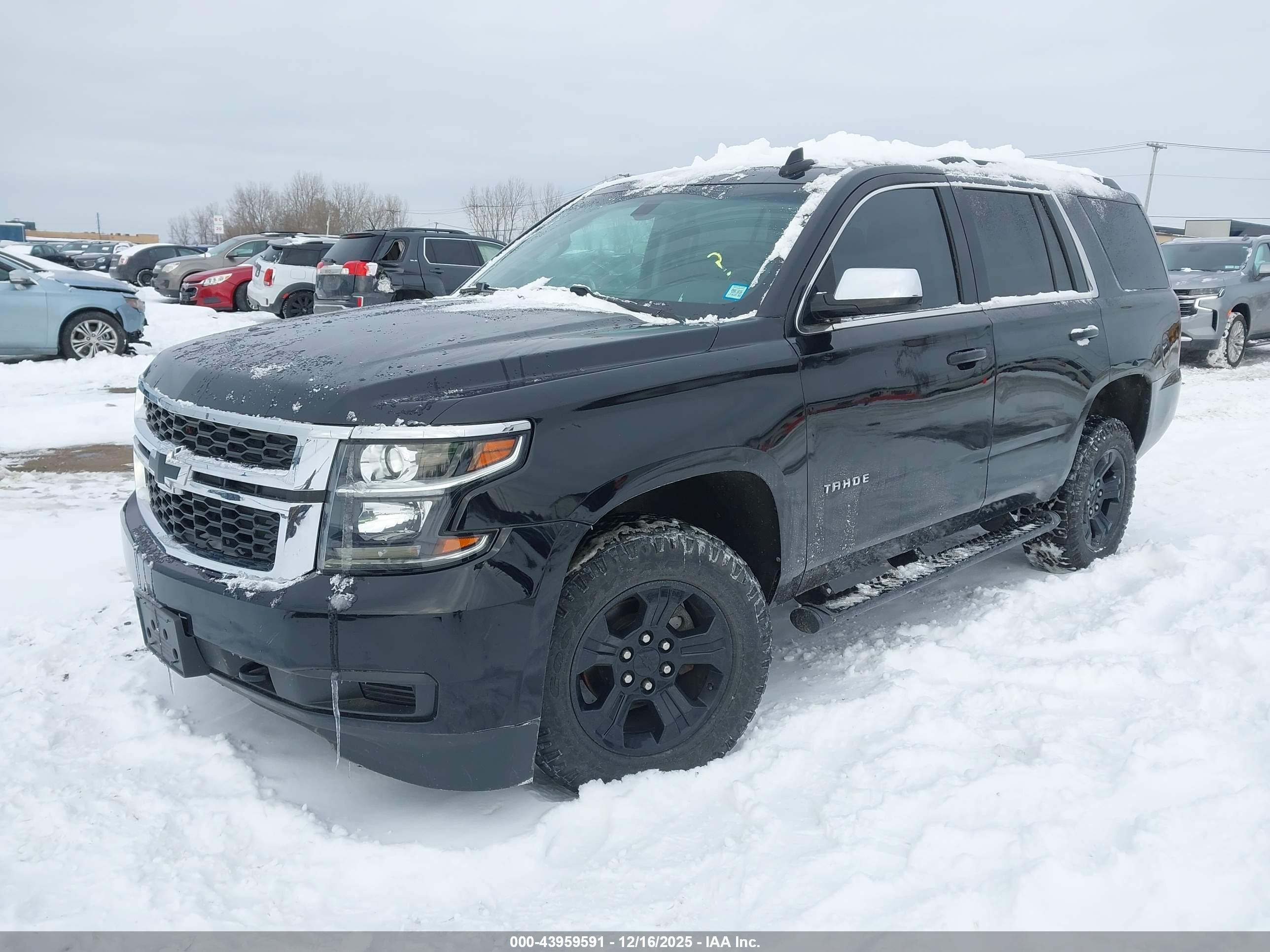 CHEVROLET TAHOE image 2