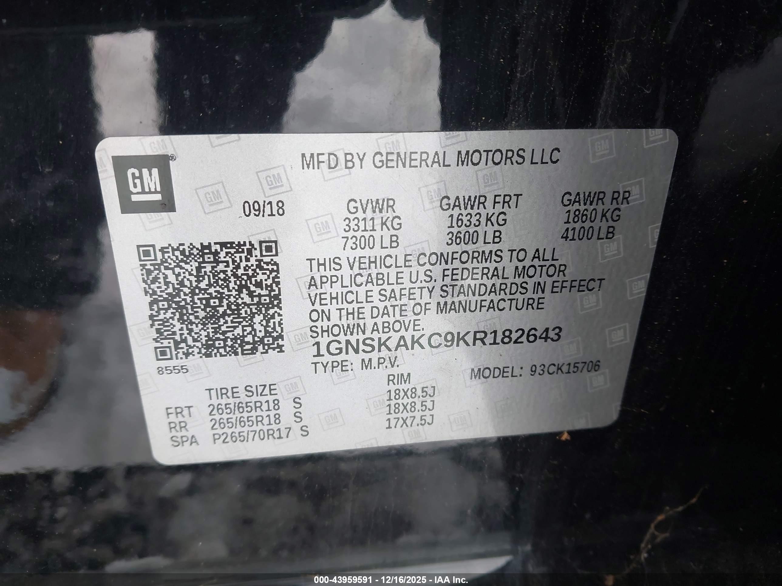 CHEVROLET TAHOE image 9