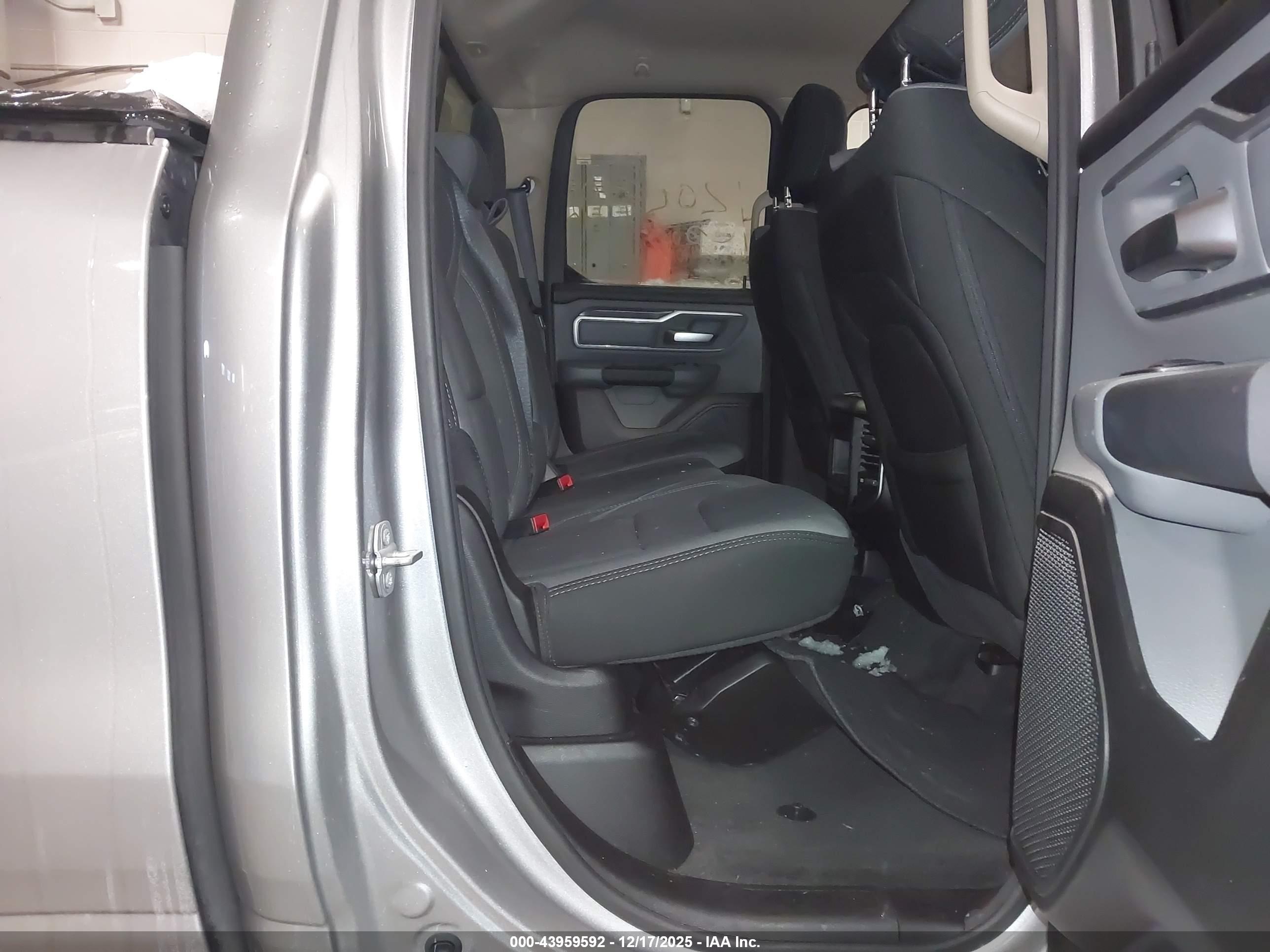RAM 1500 image 8