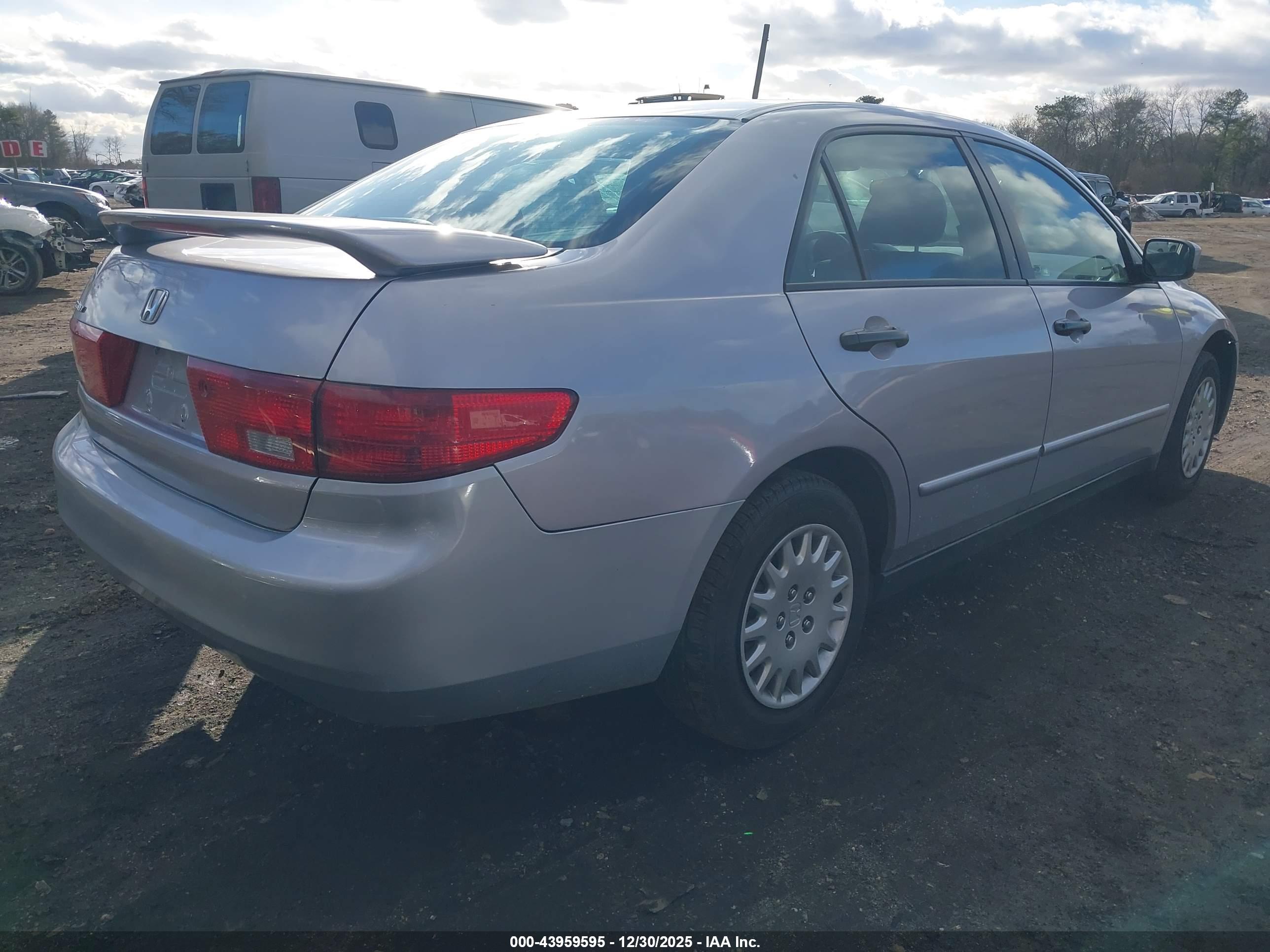 HONDA ACCORD image 4